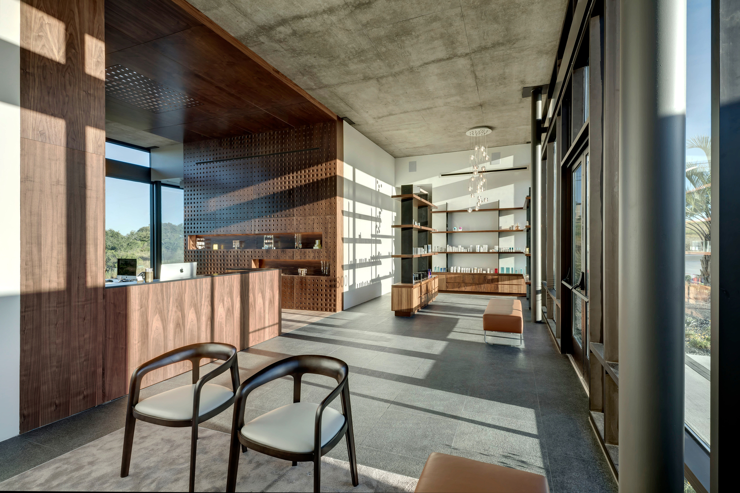 德州西 lake 皮肤病学大理石瀑布诊所——温馨舒适的医疗环境-41