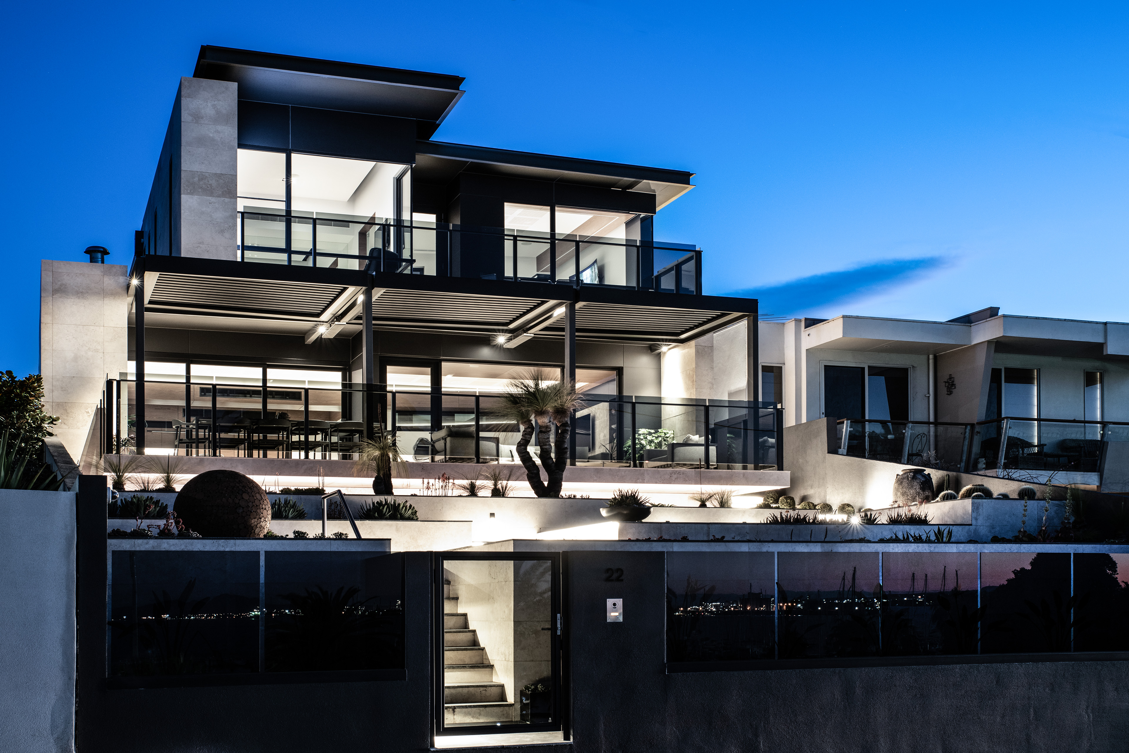 海滨现代宅院的精致艺术-1