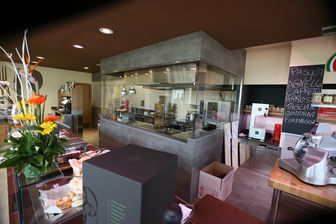 2016 年完成的 MACELLOLOGO 餐厅室内设计案例-9