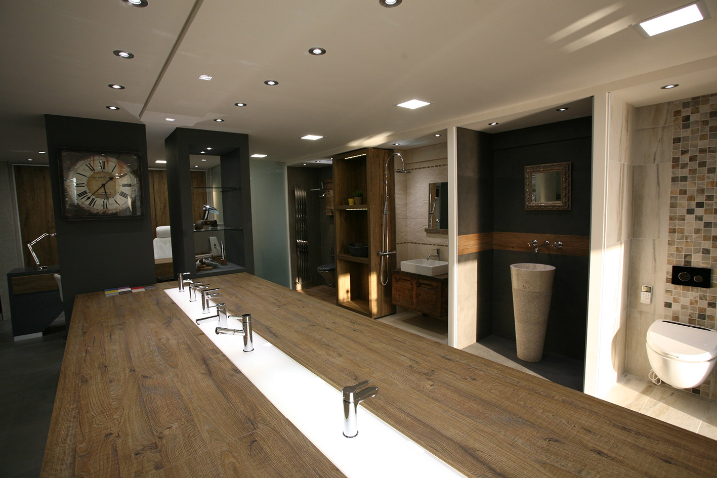 简约风格卫浴展示厅-2