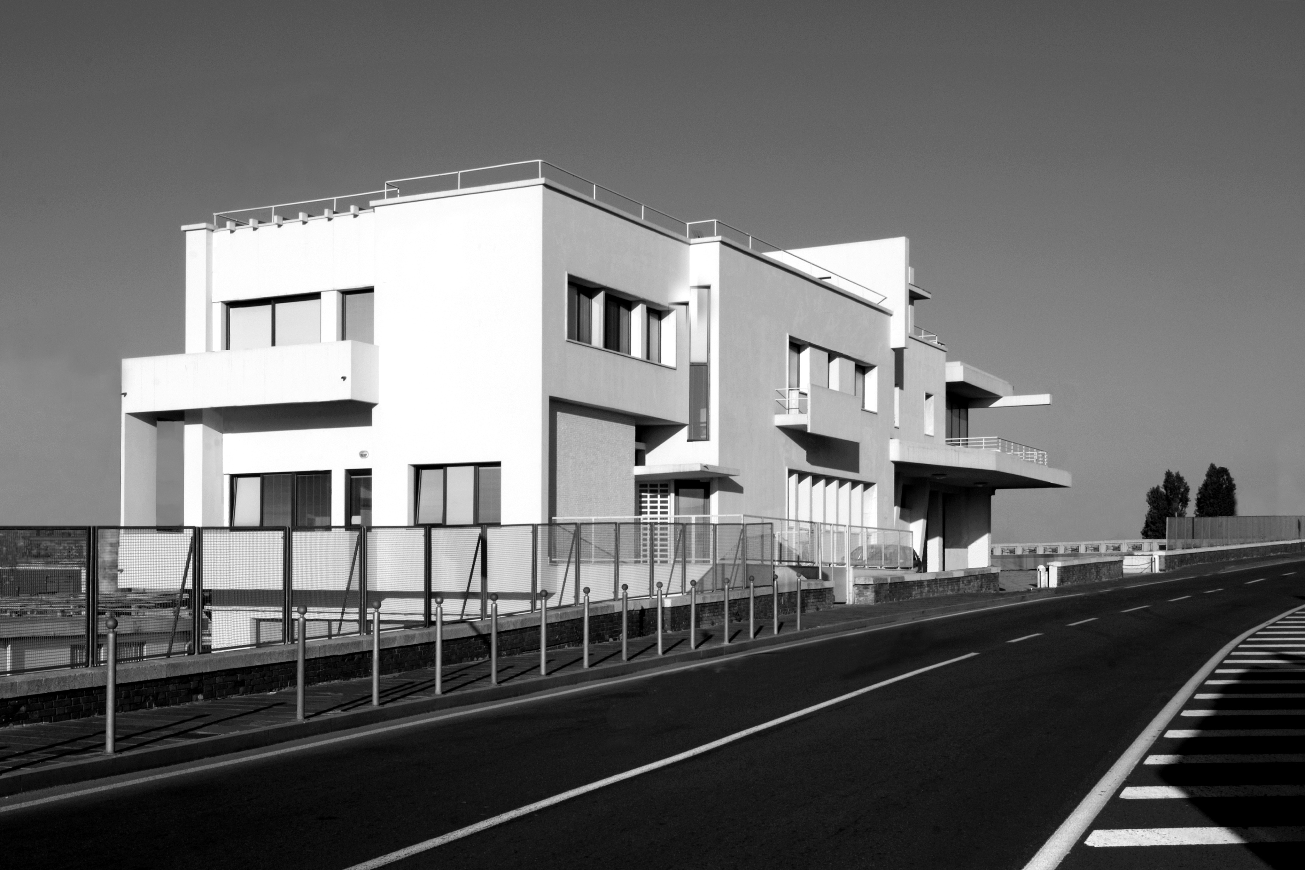 理性主义风格的利加布集团总部修复设计-7