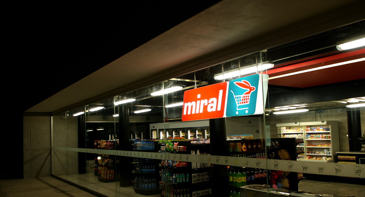 墨西哥 Miral 购物中心 | RIMA Arquitectura 室内设计佳作-9