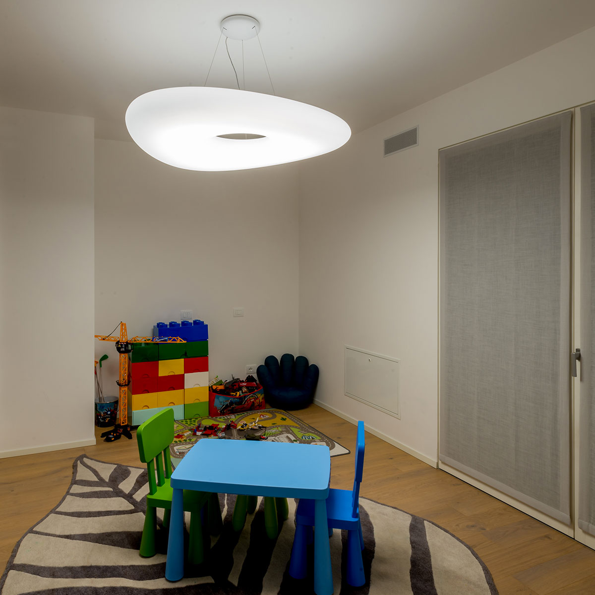 现代私人别墅设计，绿色环保与优雅照明完美融合-4