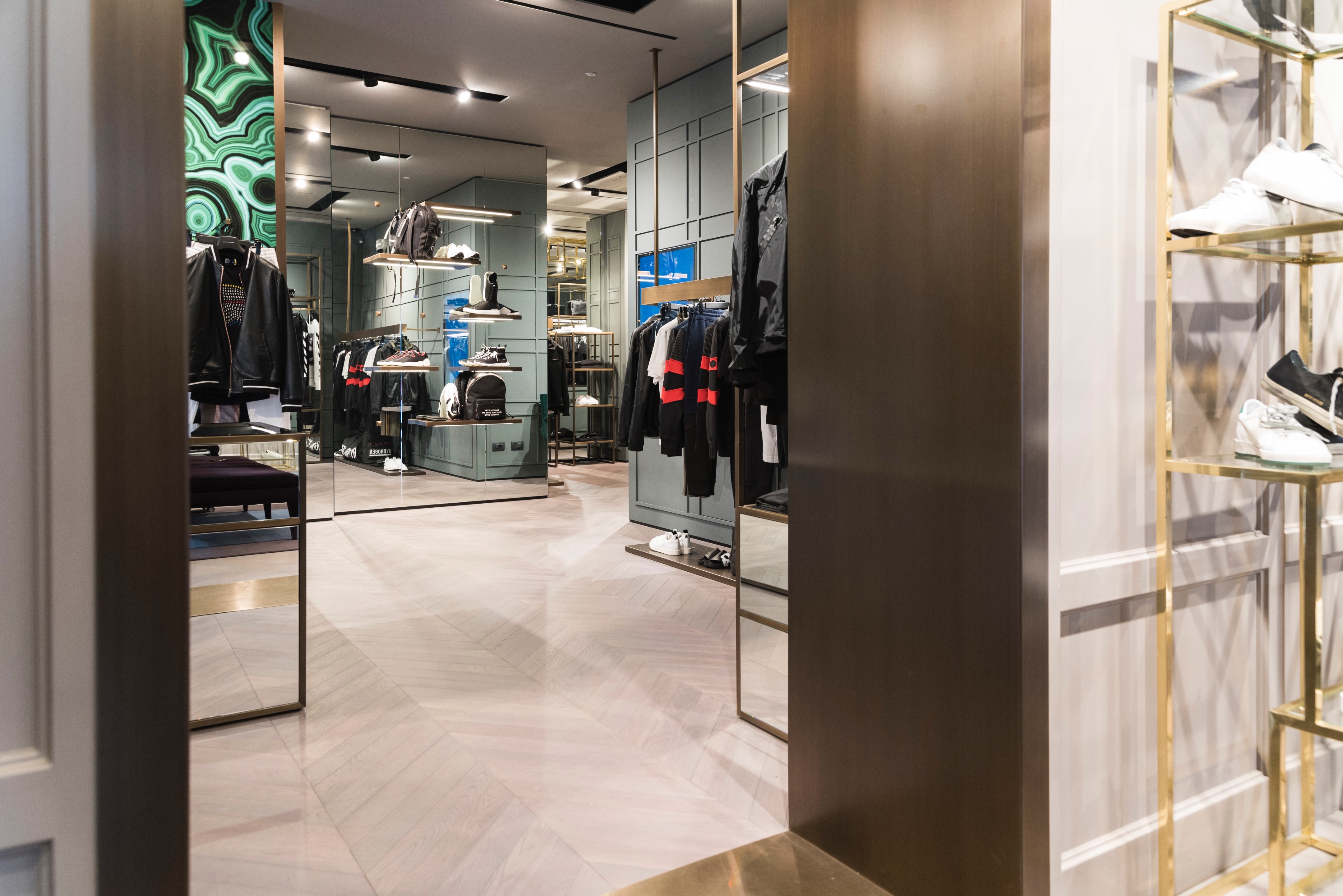 Negozio Colognese 1882 室内设计案例-3
