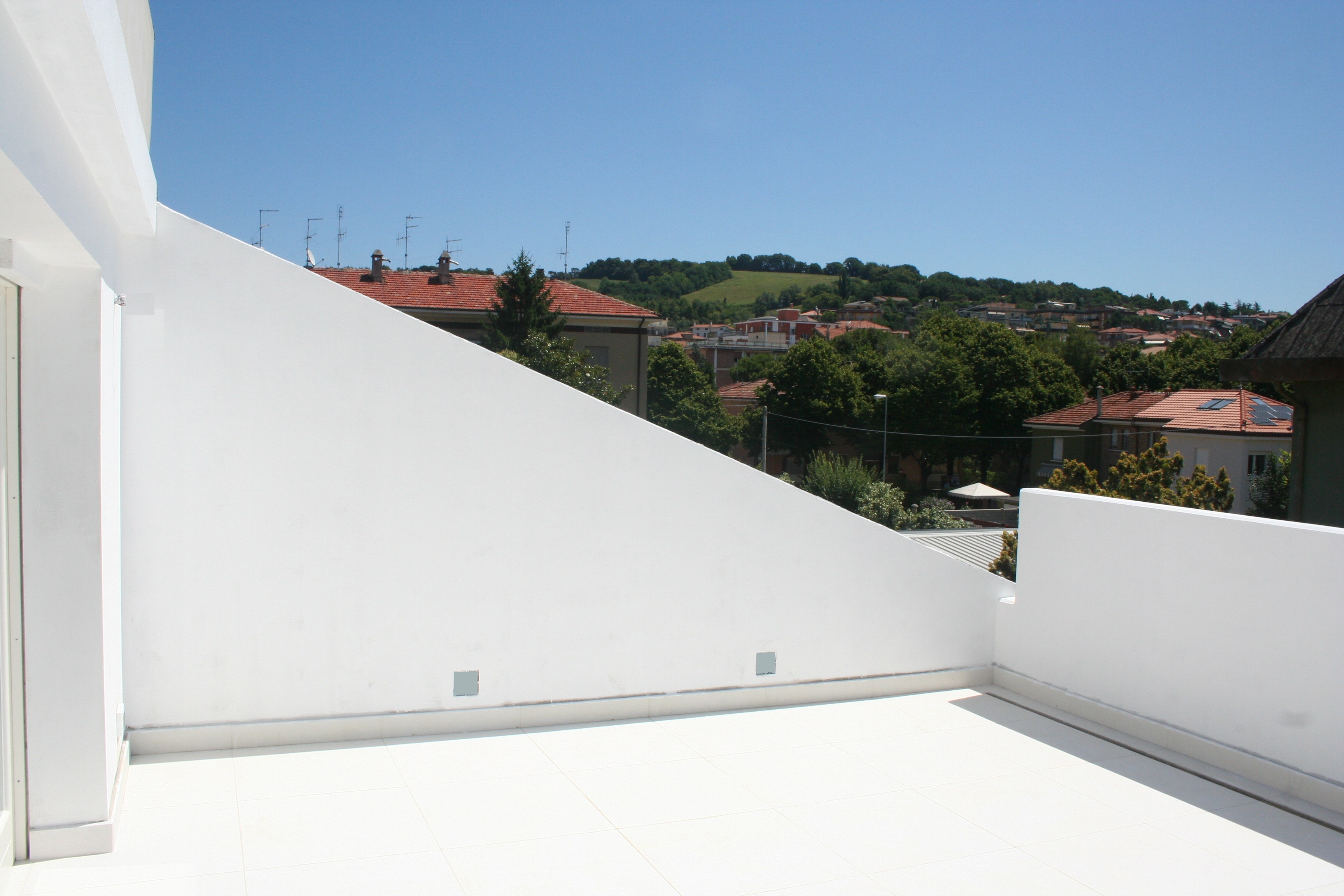 2014 年完成的“金属木质”公寓设计-25