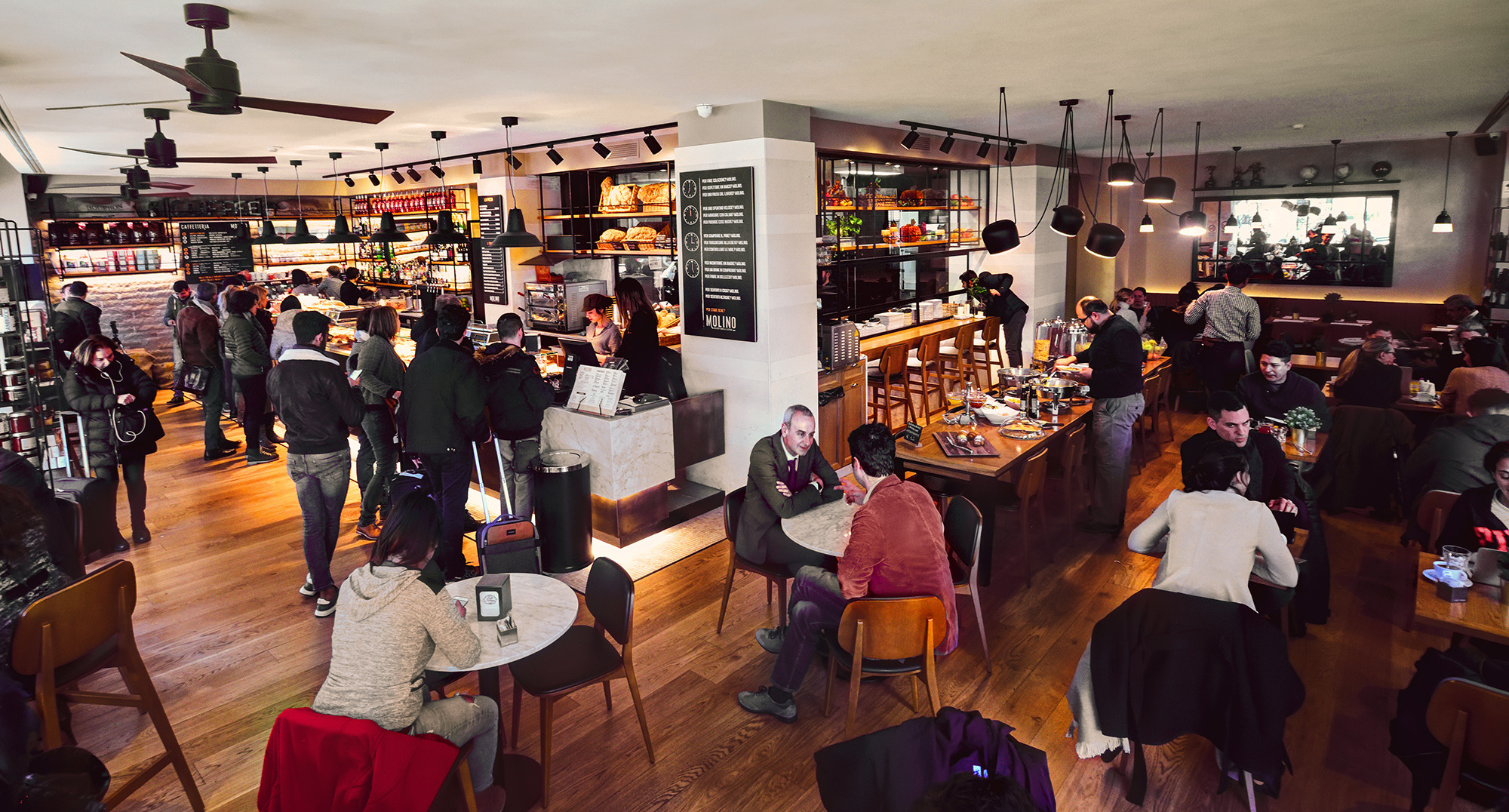 罗马 Molino 烘焙坊,温馨意式空间-11