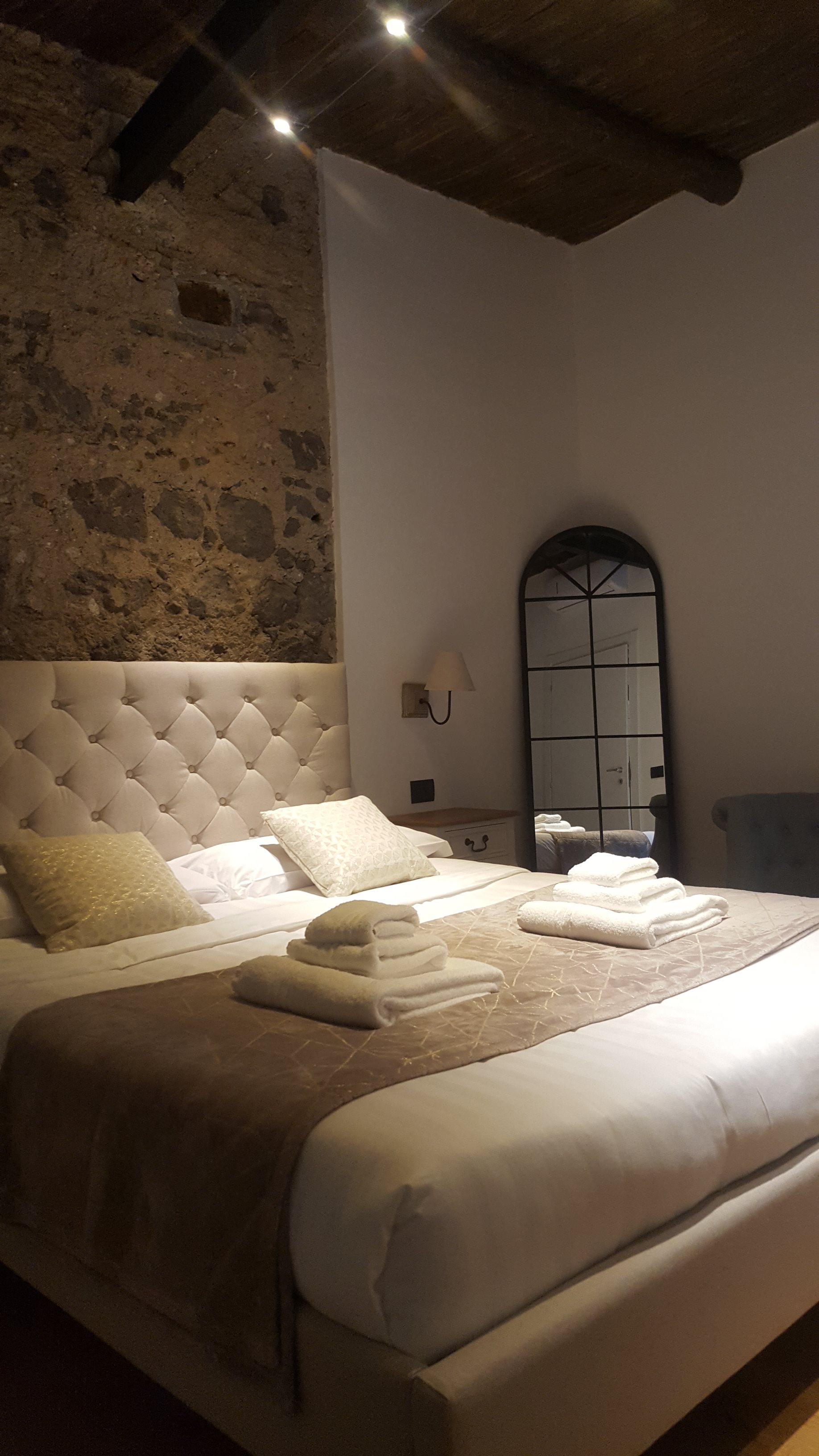 历史遗迹中的现代度假公寓——意大利 Salerno“Suite la Minerva”-49