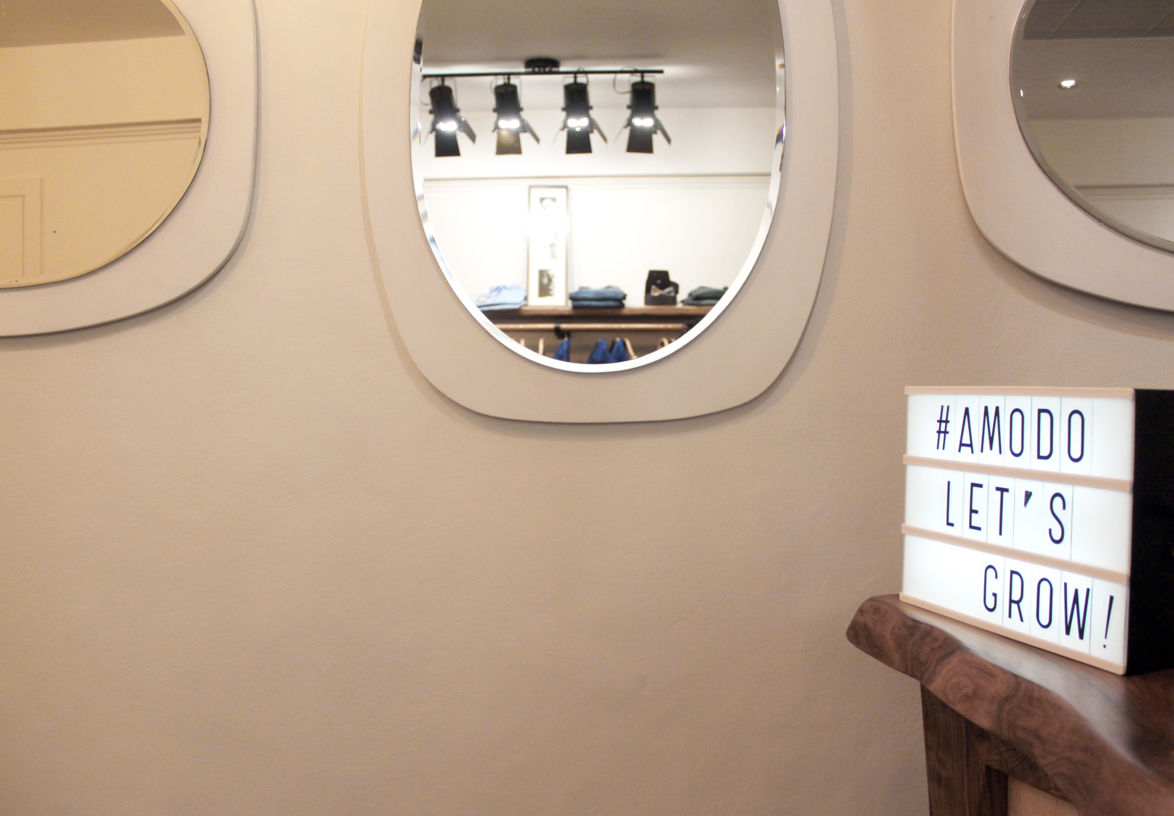 AMODO 时尚服装店 | 2017 年室内设计佳作-6