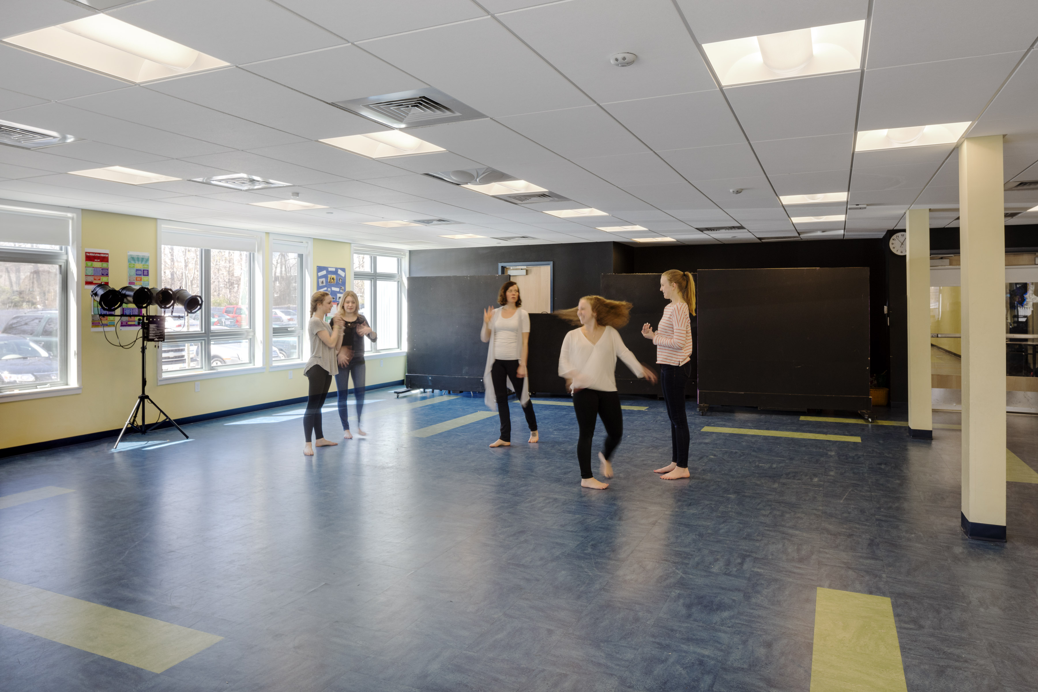 模块化结构打造灵动校园空间-3