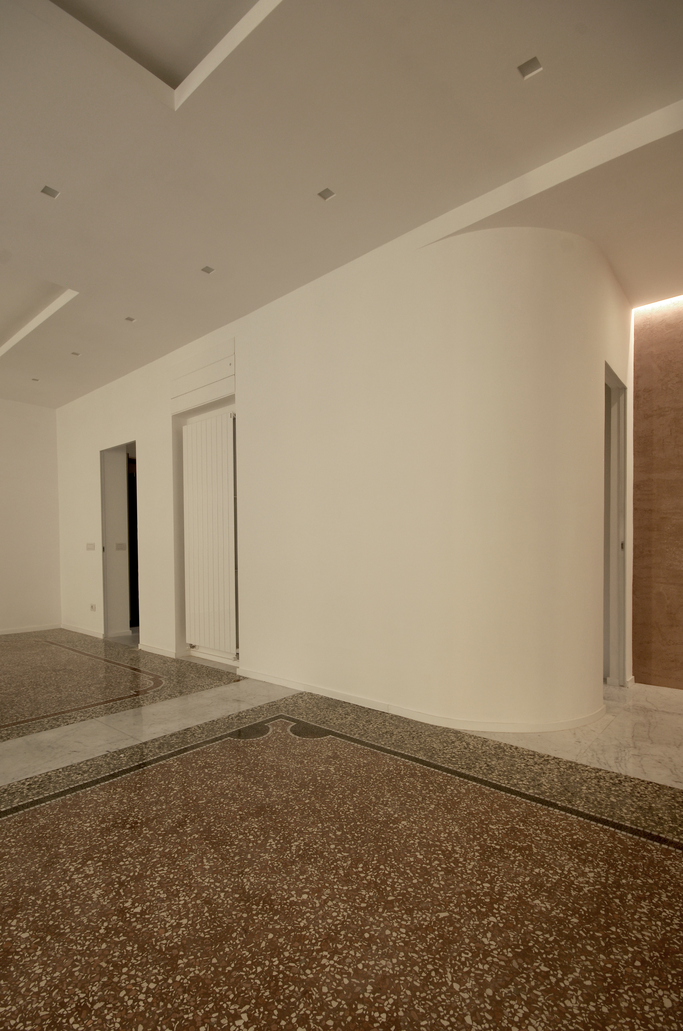 历史与当代交融的罗马公寓设计-4