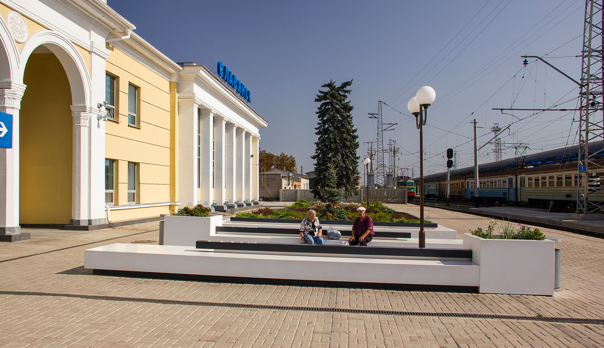 乌克兰斯洛伐茨克火车站室内设计案例分析-23