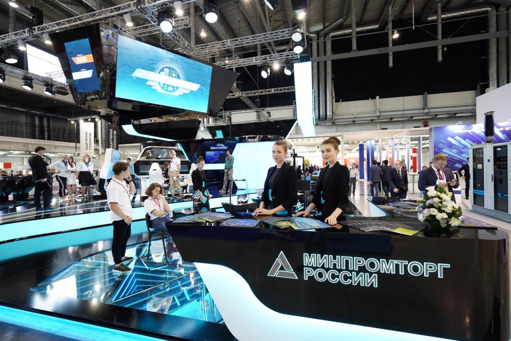 Complex exhibition stand for the Minpromtorg-14