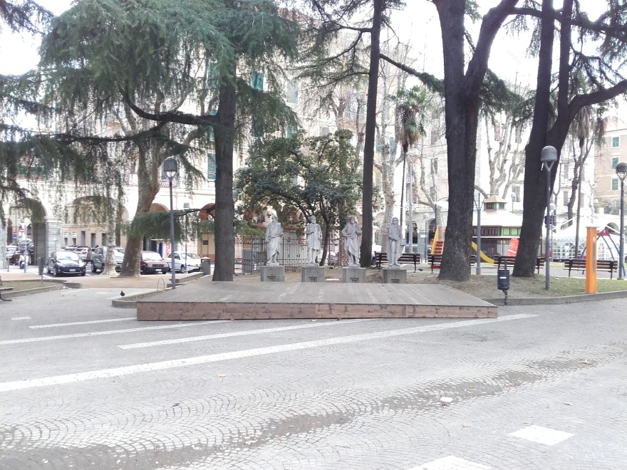 历史广场的现代重生——意大利萨沃纳 Piazza del Popolo 广场改造-29