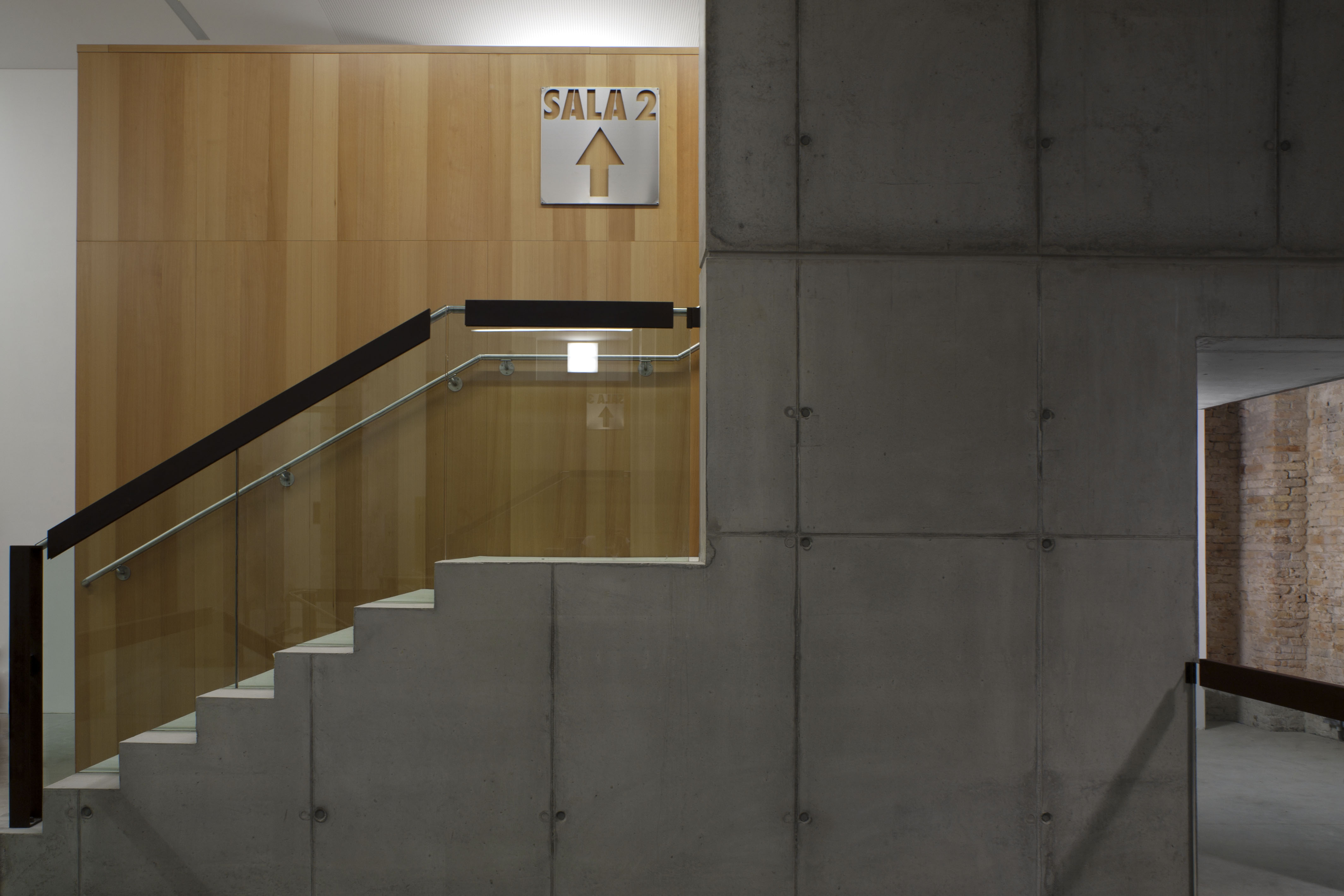 威尼斯罗西尼电影院-6