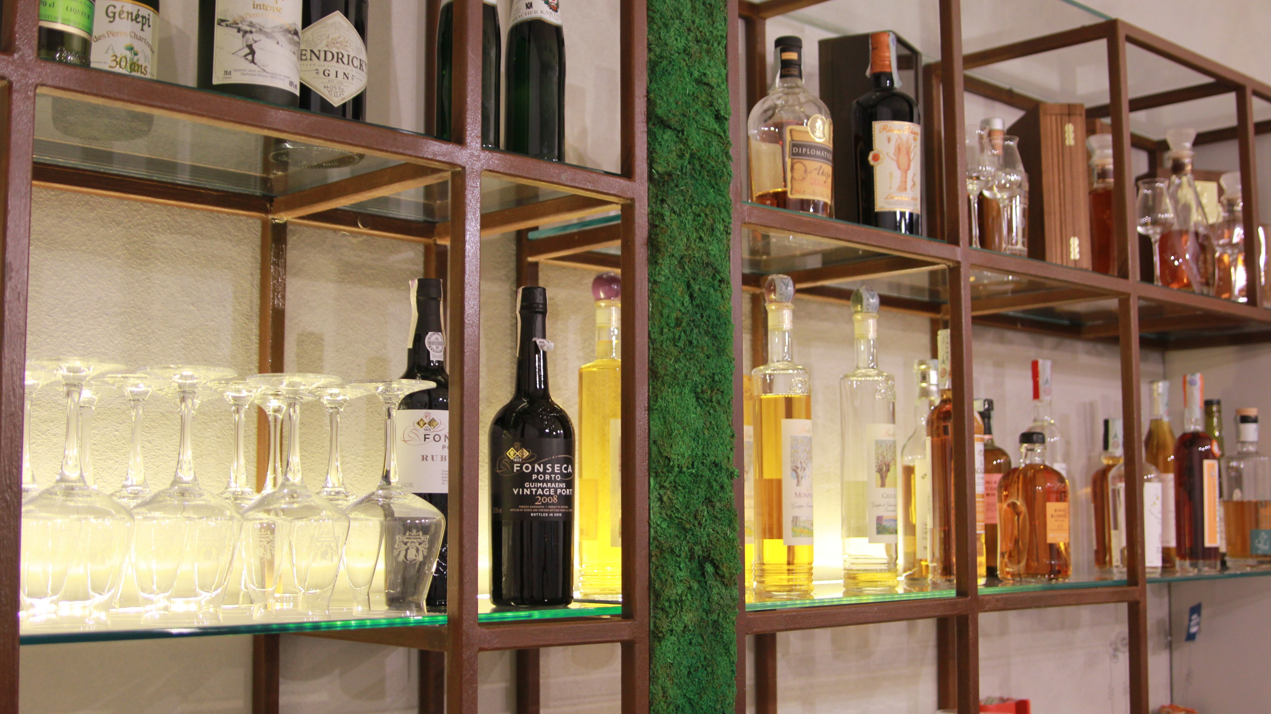 绿意盎然的城市花园——"Verde Matematico"餐厅设计-18