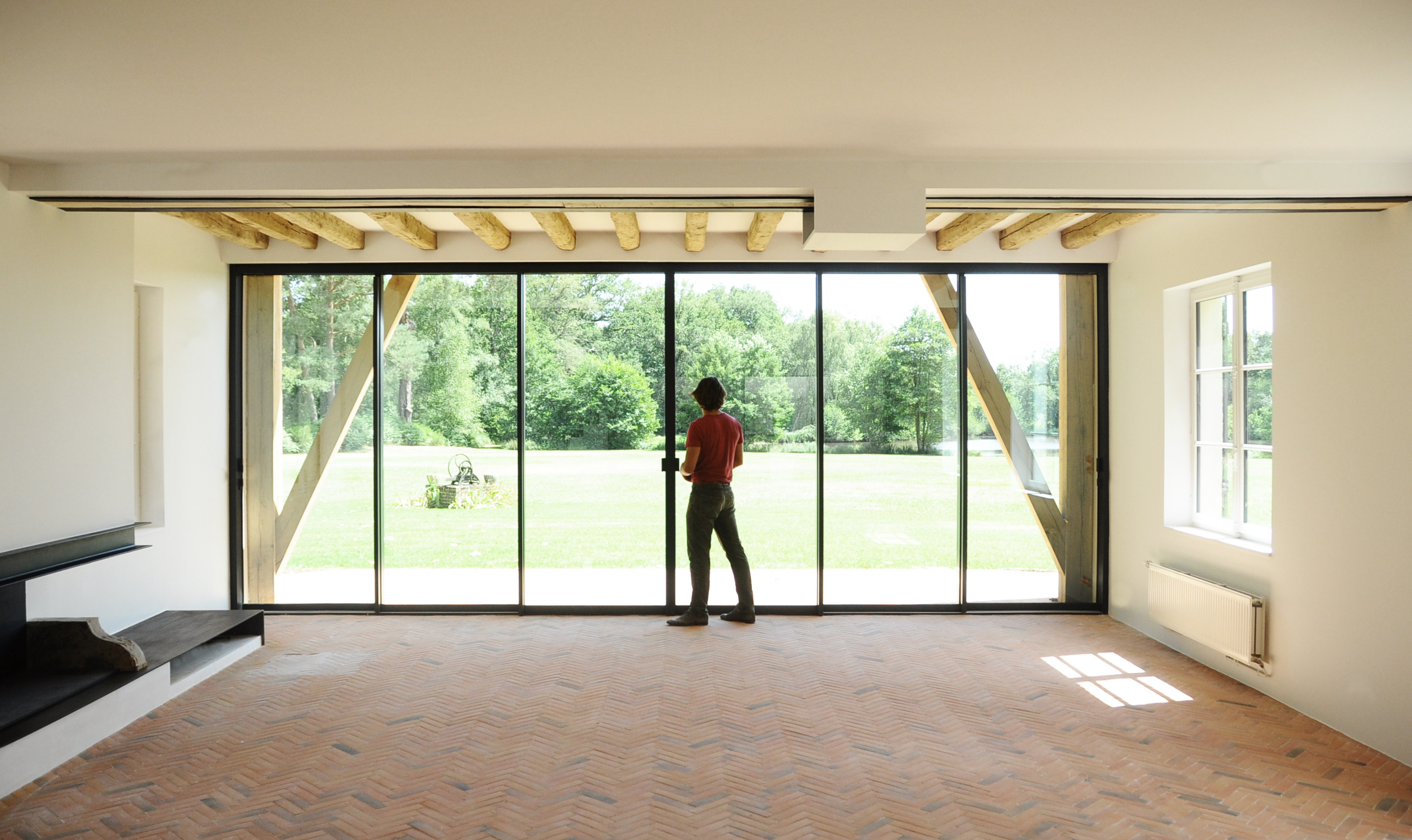 湖边猎屋的现代改造-3