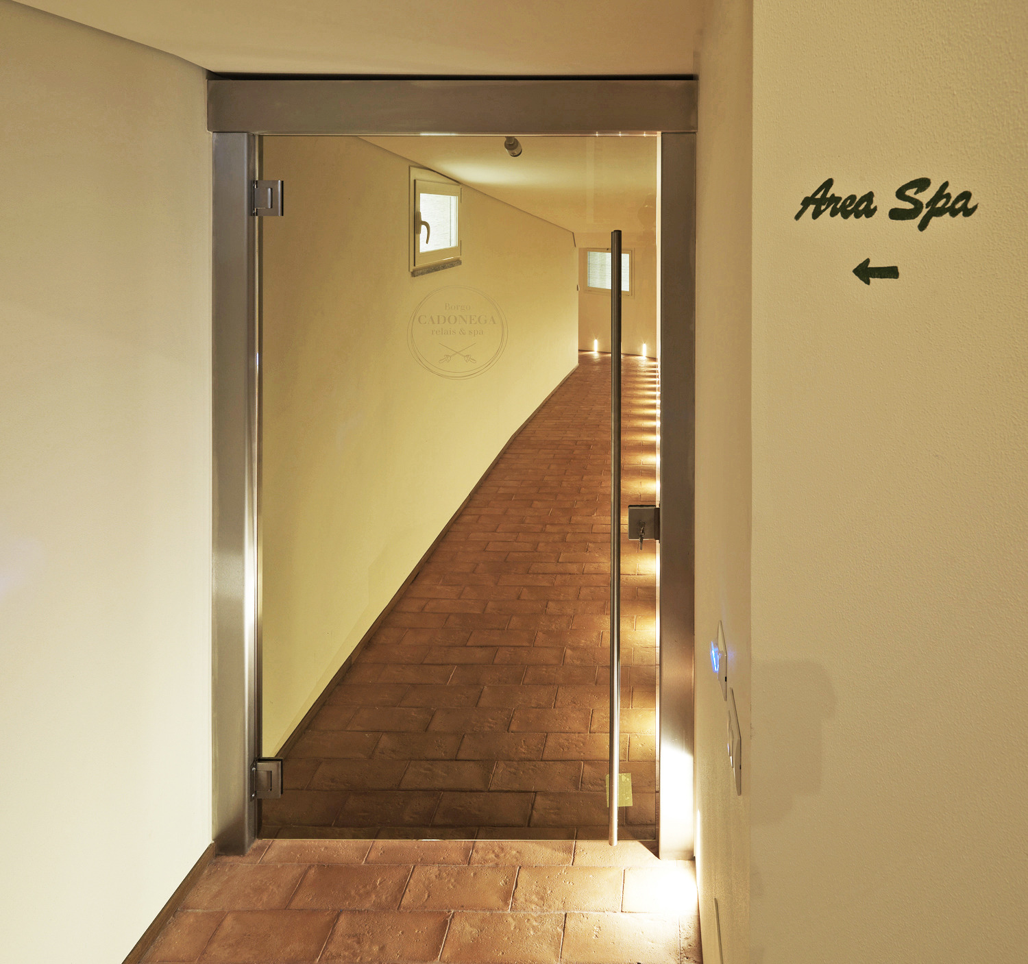 博尔戈卡多内加-18