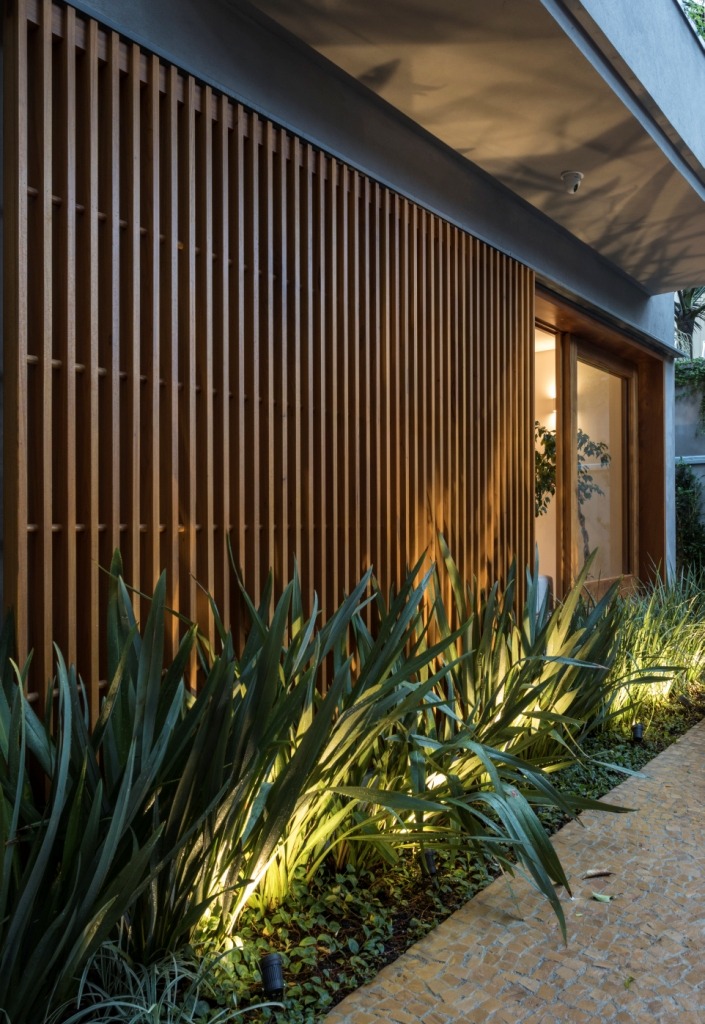 Sampaio Vidal House | 2017 年完工的现代家庭住宅-17