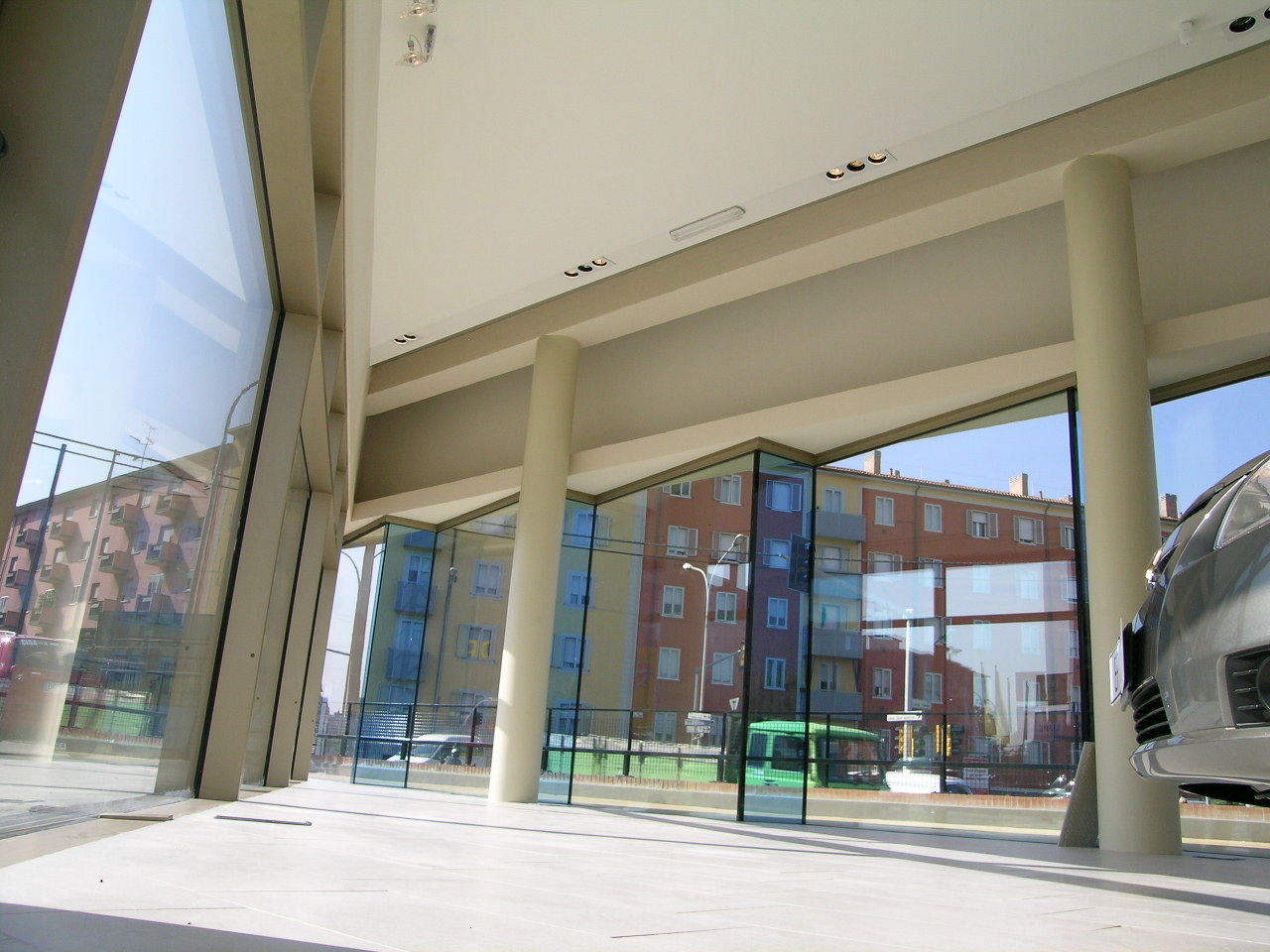 Opel·Chevrolet 展览馆 · 工业建筑的复兴与创新-17