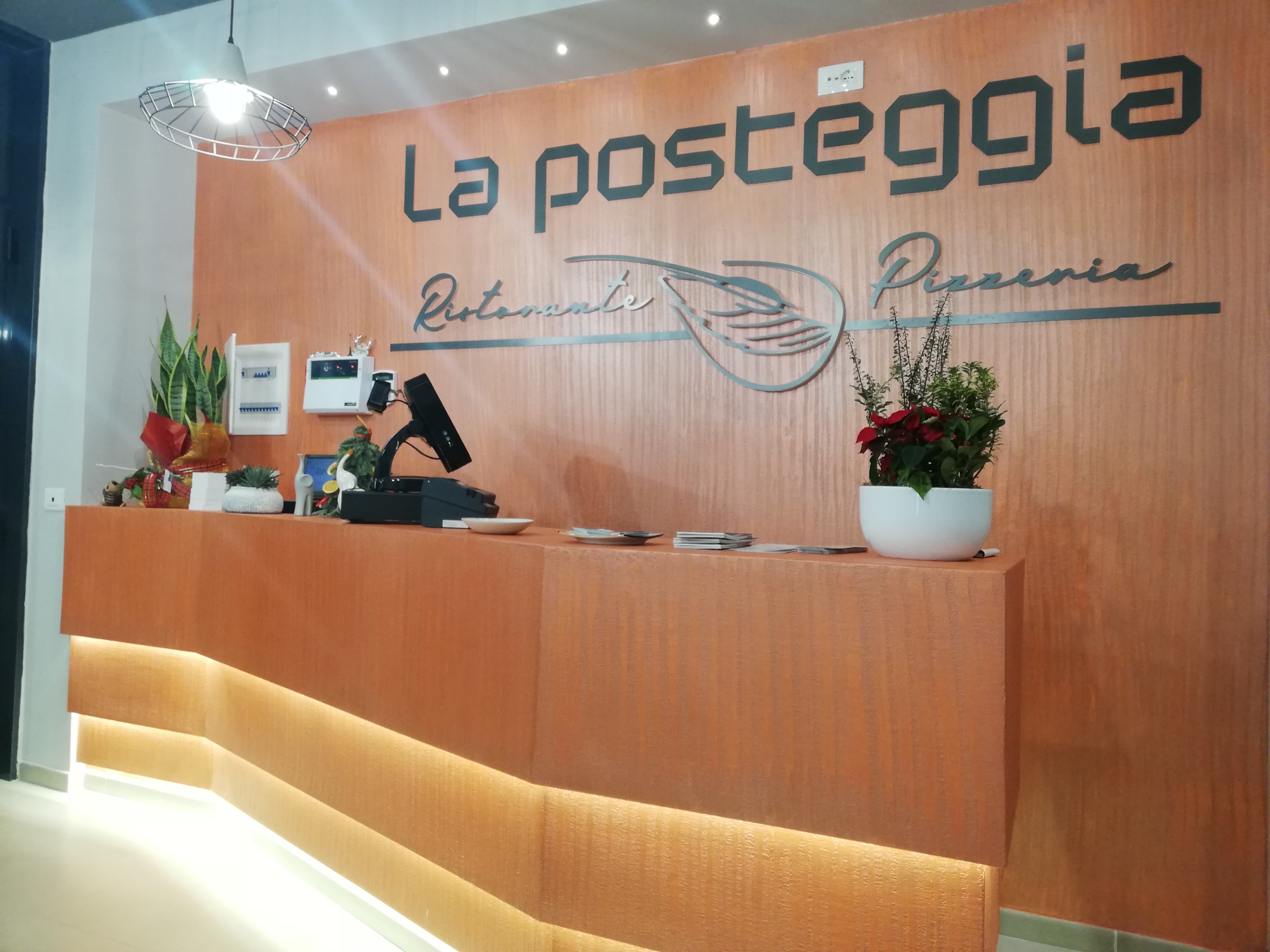 LA POSTEGGIA 餐厅设计-13