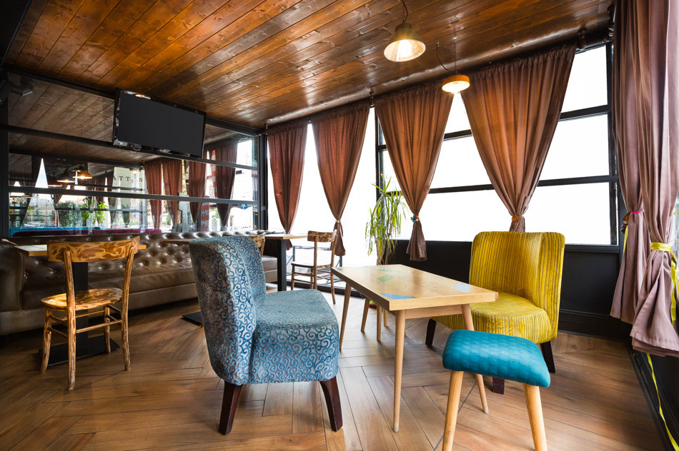 曼哈顿美式酒吧-1