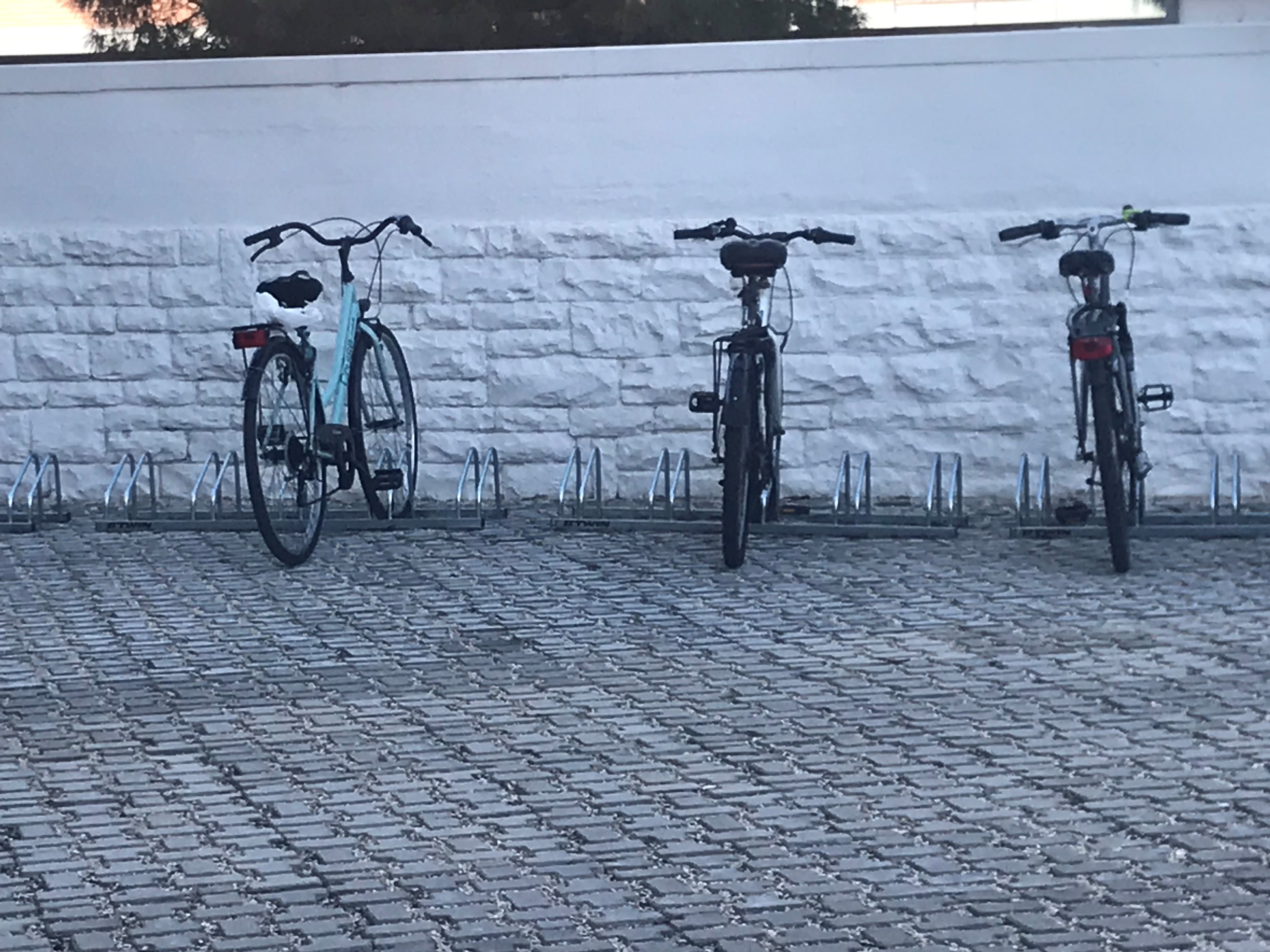 电信公司总部打造高效休闲办公空间-59