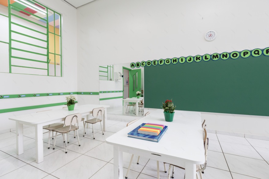 巴西幼儿园色彩斑斓的空间设计-24