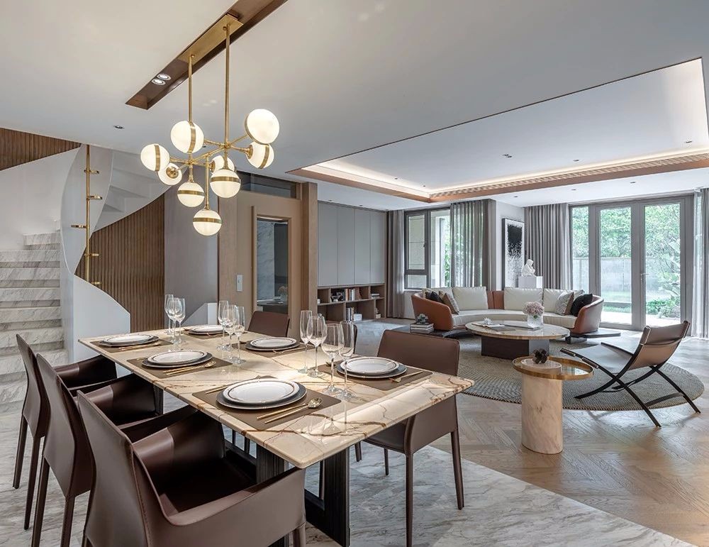 融入自然的艺术别墅，打造生活与空间对话的典范-23