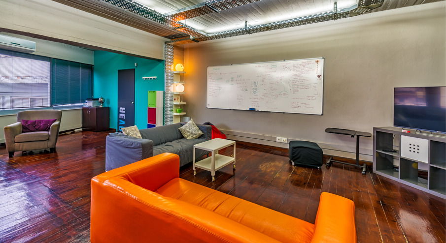 希腊雅典 AVOCARROT 办公室设计-10