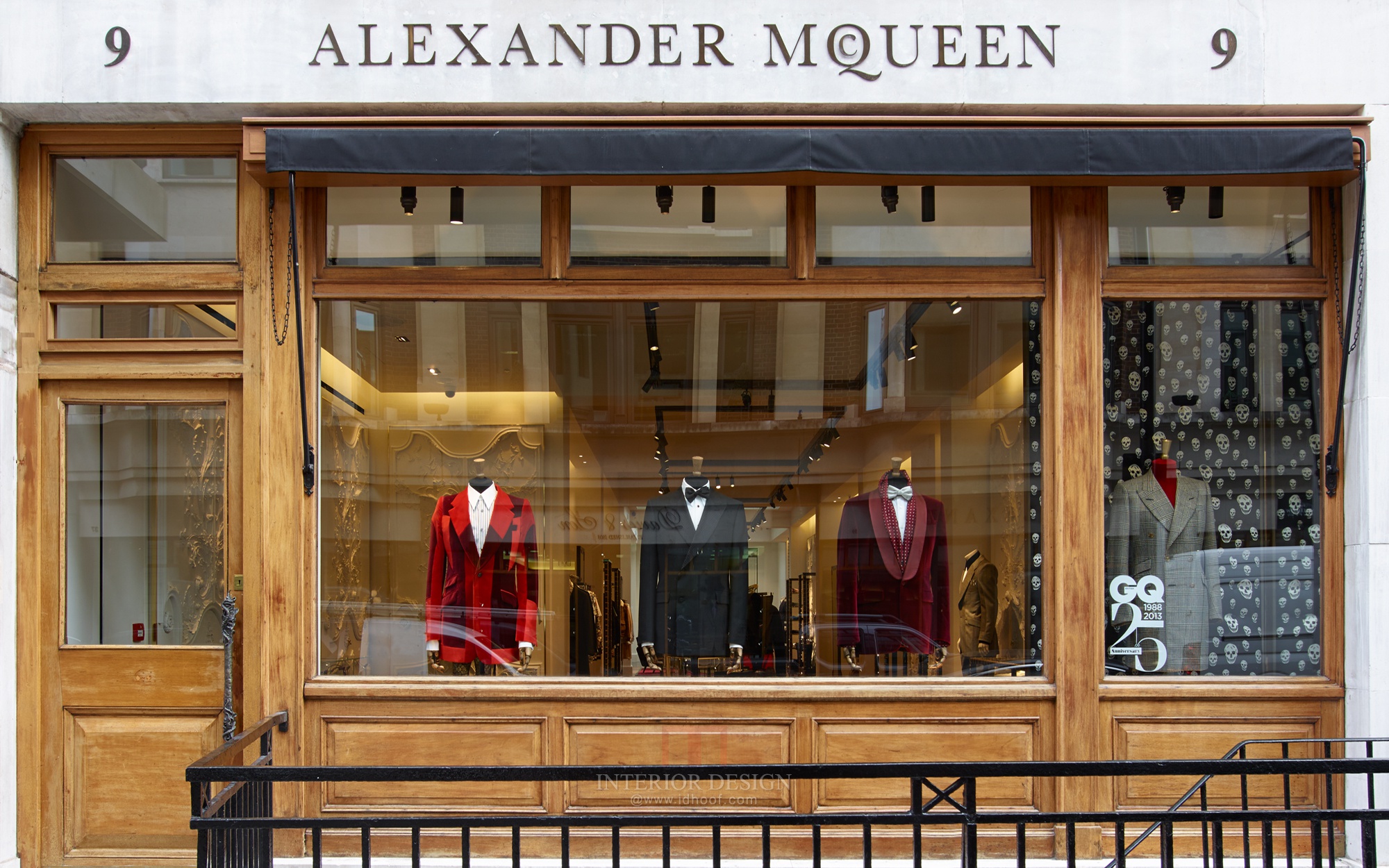 商店 McQueen David Collins 服装 A-7