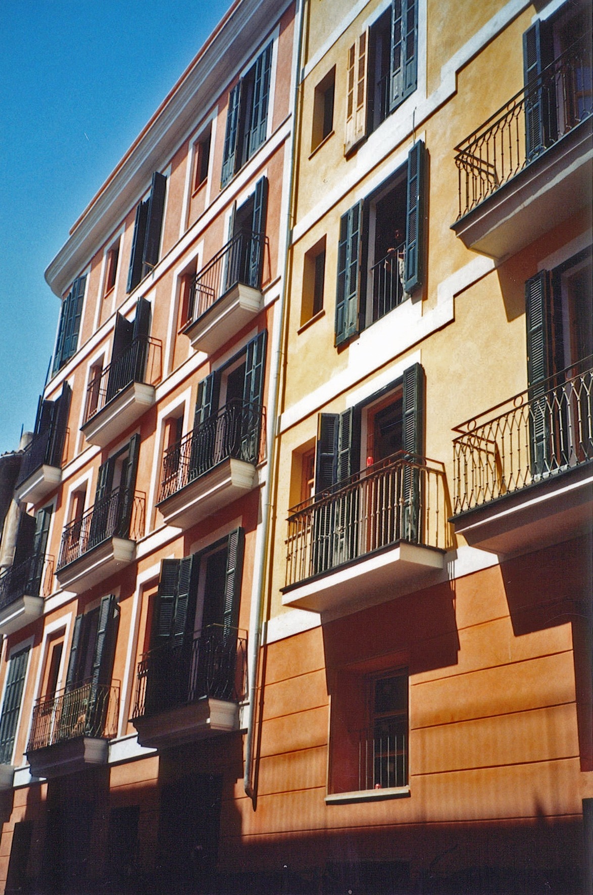 历史建筑复兴之作——Centro Estel 多功能大楼-13