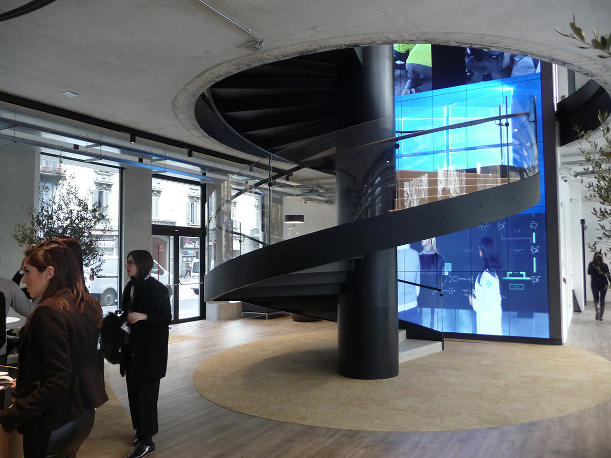 微软米兰新总部螺旋楼梯设计-26