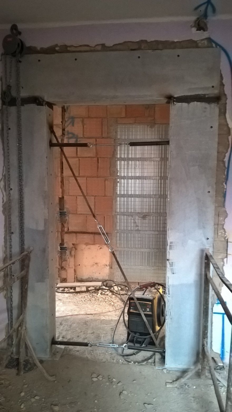 双家庭别墅翻新记-14