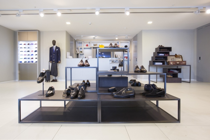 Emporium Men | 阿塞拜疆巴库的多品牌商店设计-0