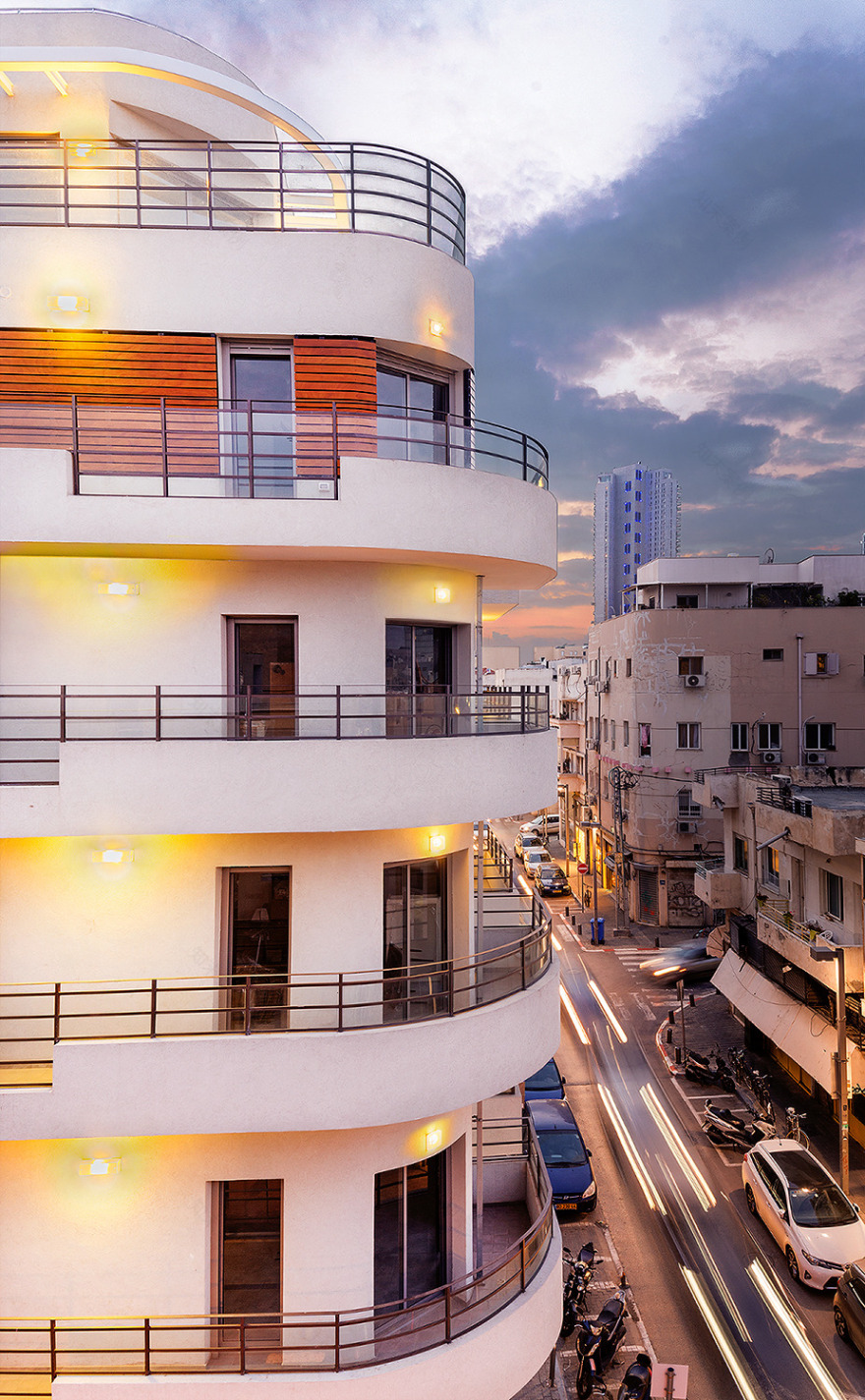 经典公寓楼的现代改造,打造多样化住宅空间-1