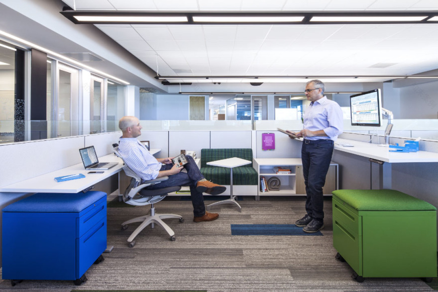 亨茨曼建筑集团打造数字洞察力银行新总部-6