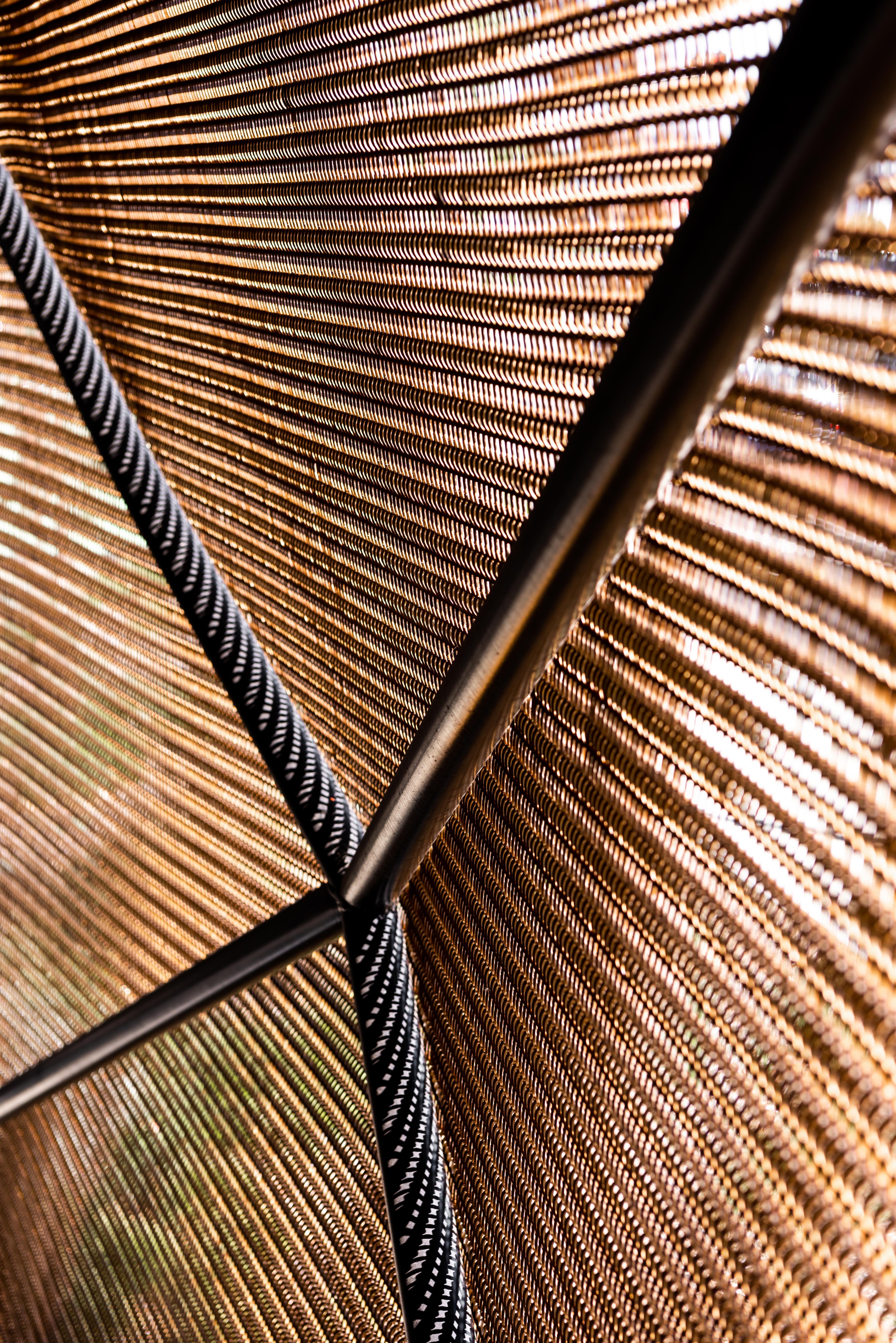 澳大利亚最大购物中心停车场太阳能遮阳金字塔设计-10