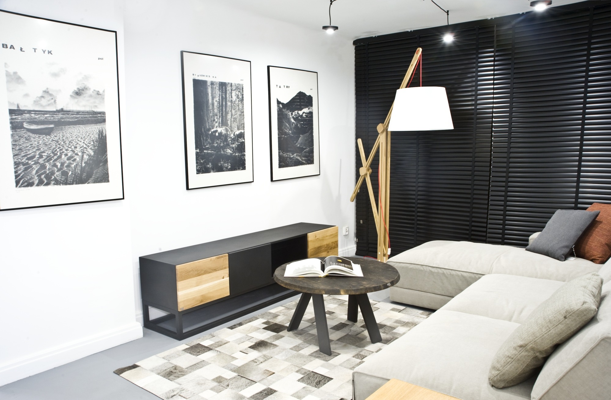 波兰华沙'Euforma'展示厅——现代与复古的完美结合-15