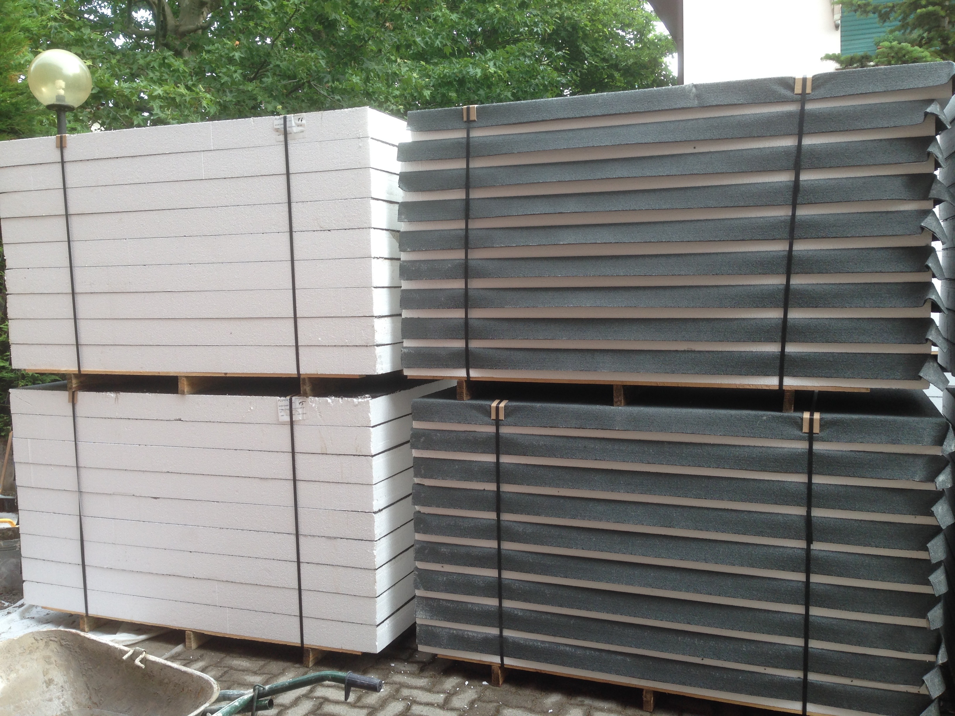 翻新屋顶的节能改造 · 意大利 San Pietro in Casale 多户住宅案例-25