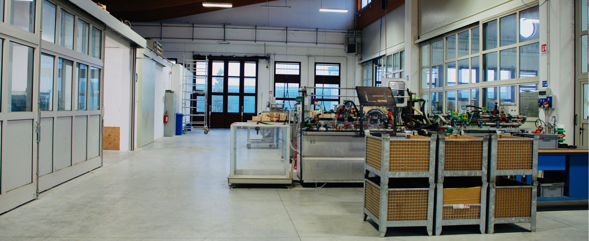 意大利 Polmac 公司总部工厂室内设计案例-30