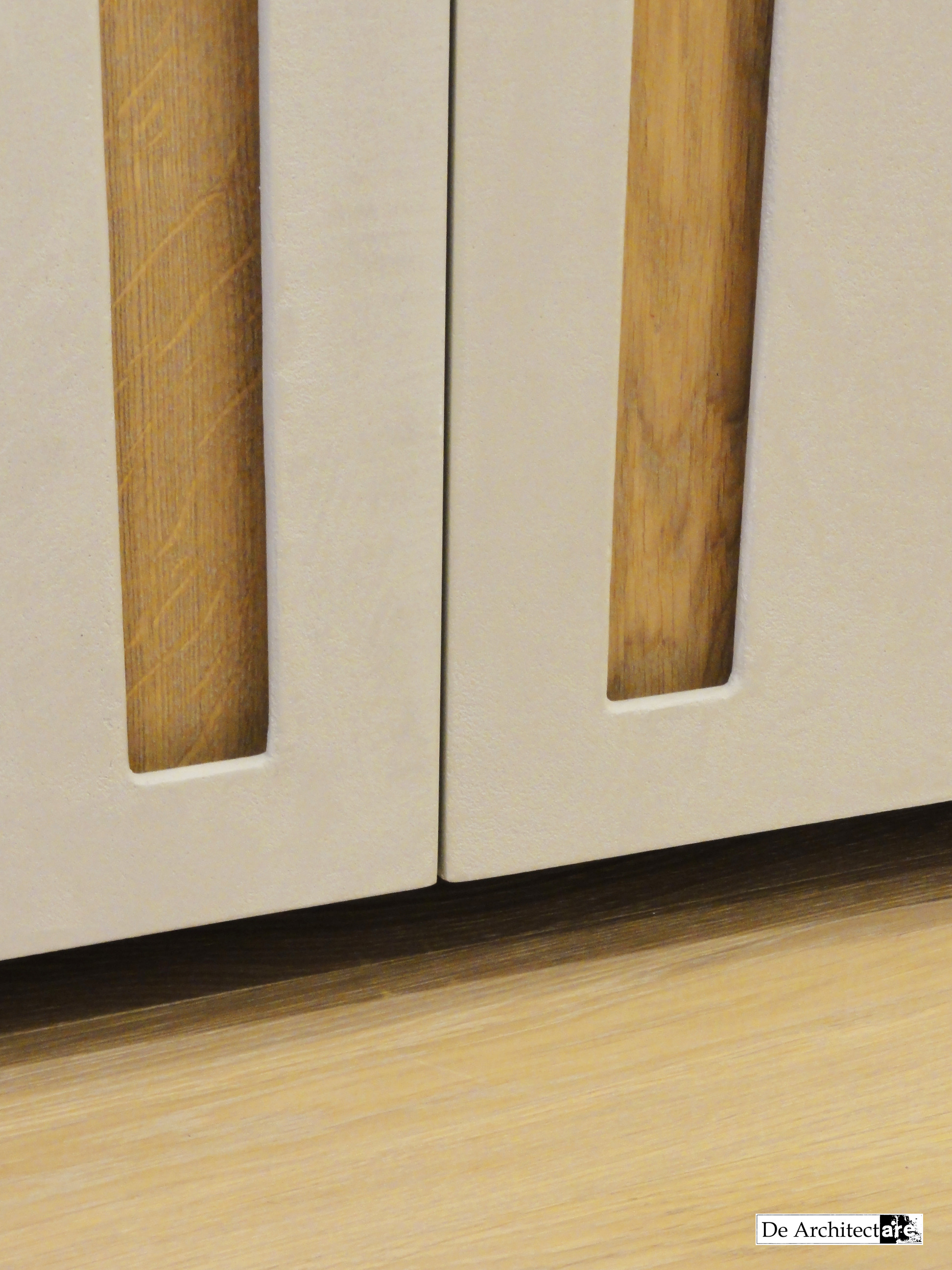 简约温馨的六层海景公寓设计-15