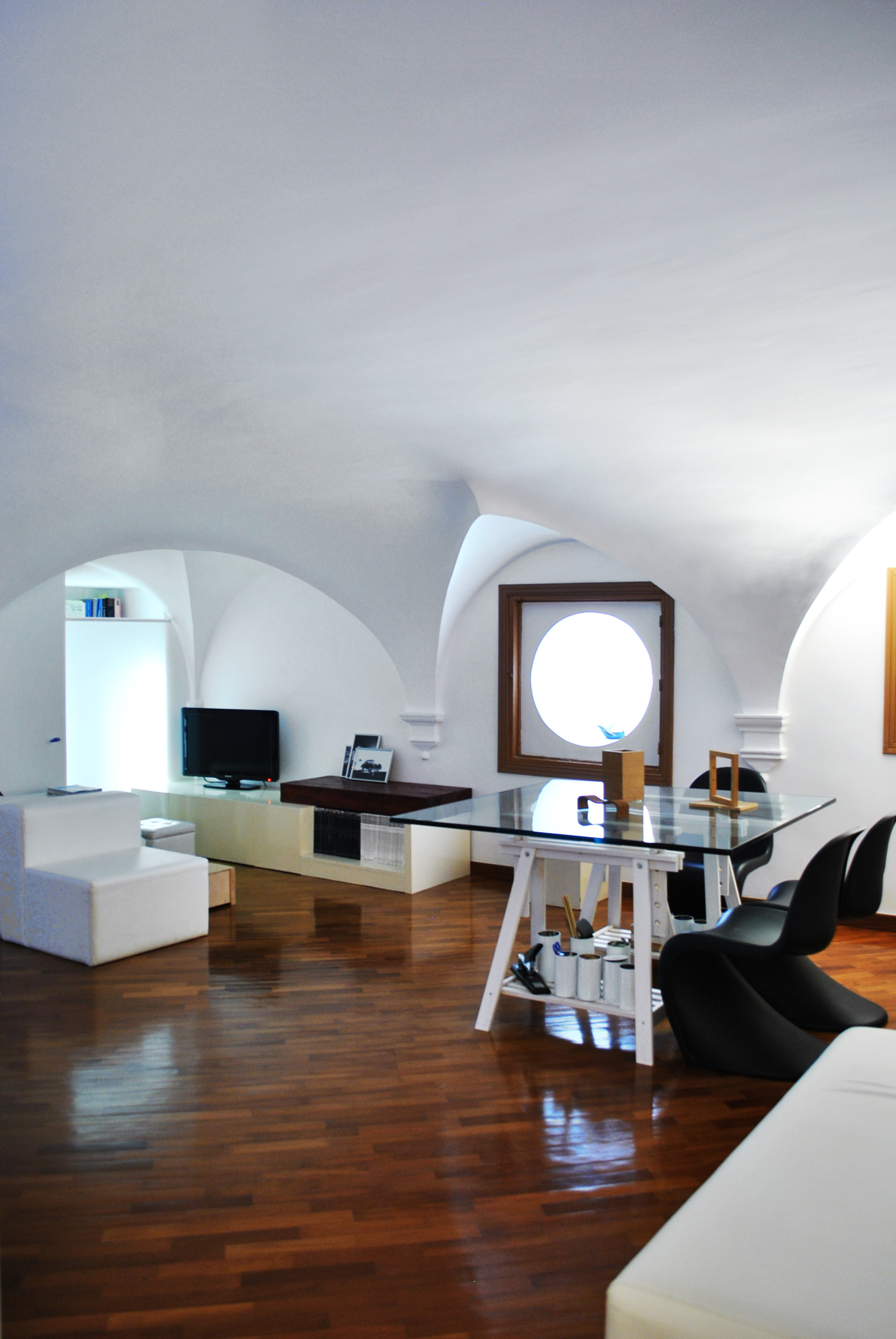 历史与现代共融的办公室设计-6