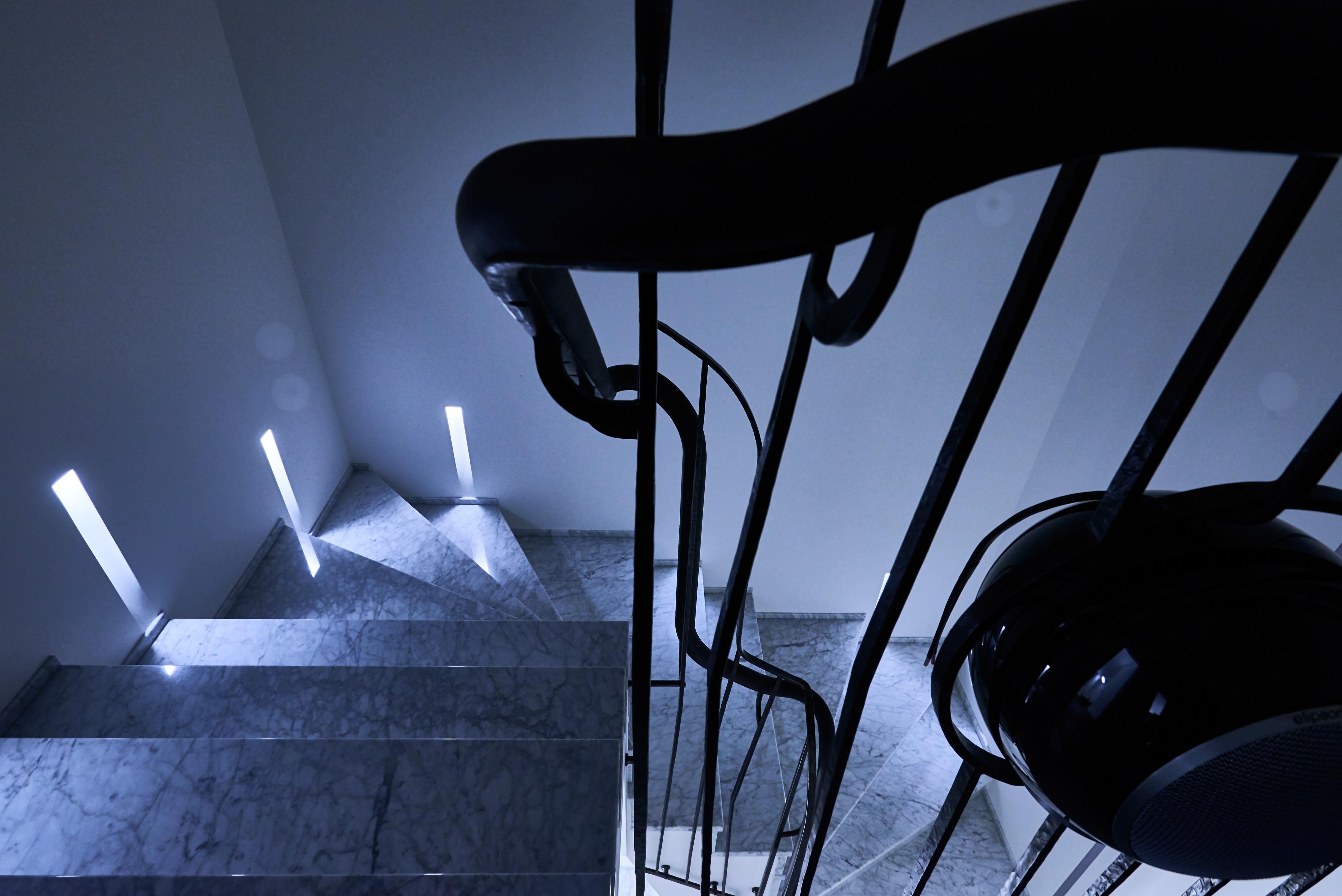 2017 年三层联排别墅影院式客厅设计-36