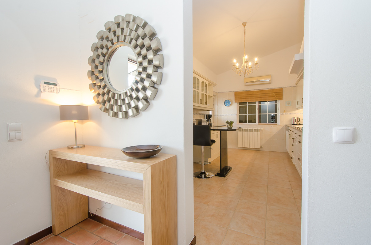 简约品味团队打造 Lagos 公寓设计佳作-12