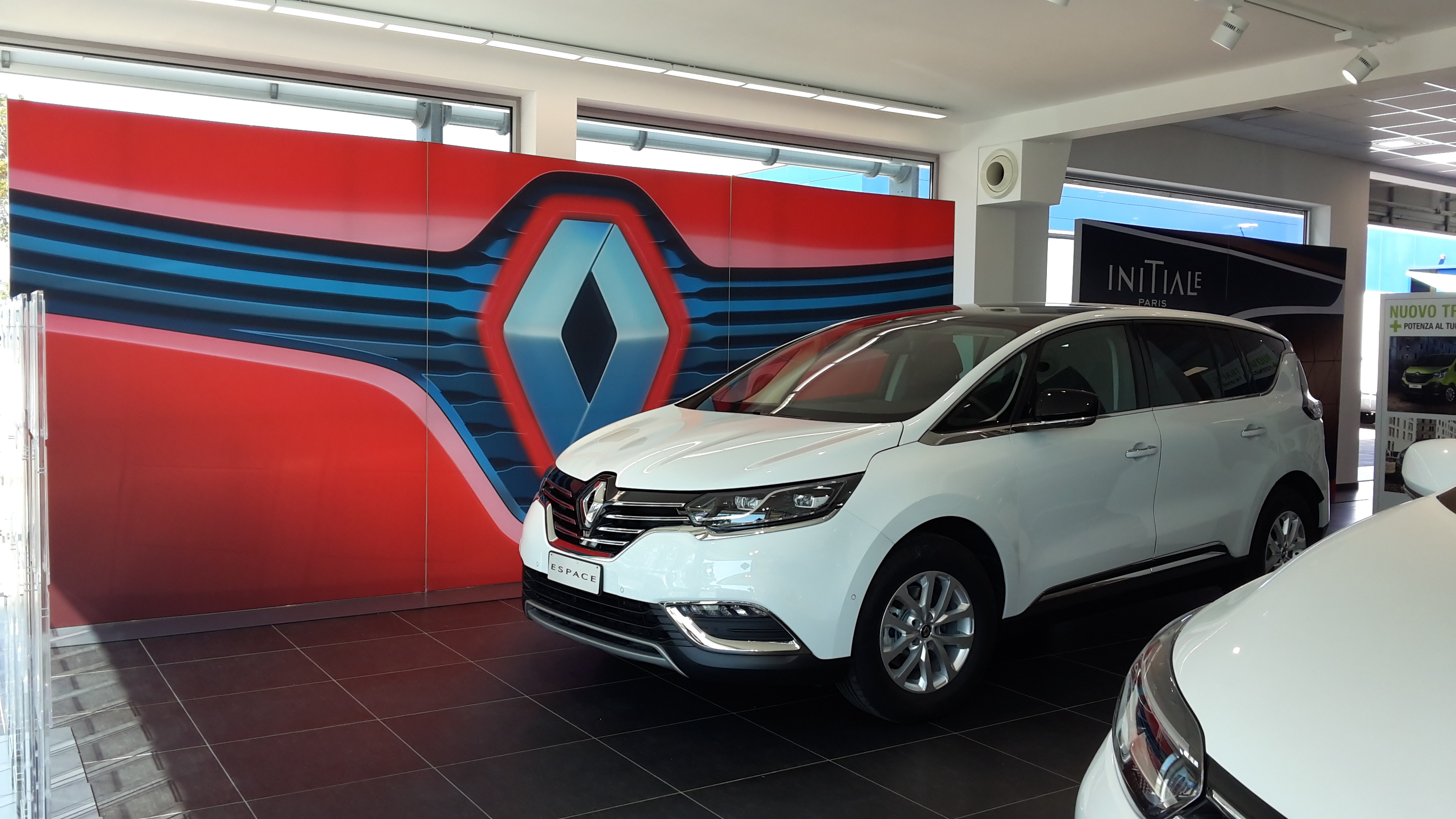 2016 年完成的新型商业空间改造-0