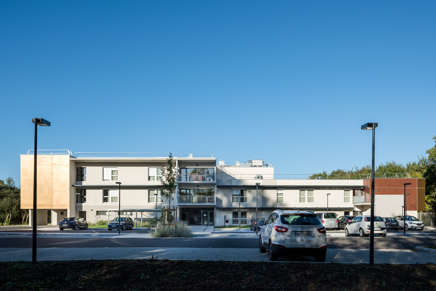 养老医疗中心 Barail | 关爱老年人的温馨家园-10