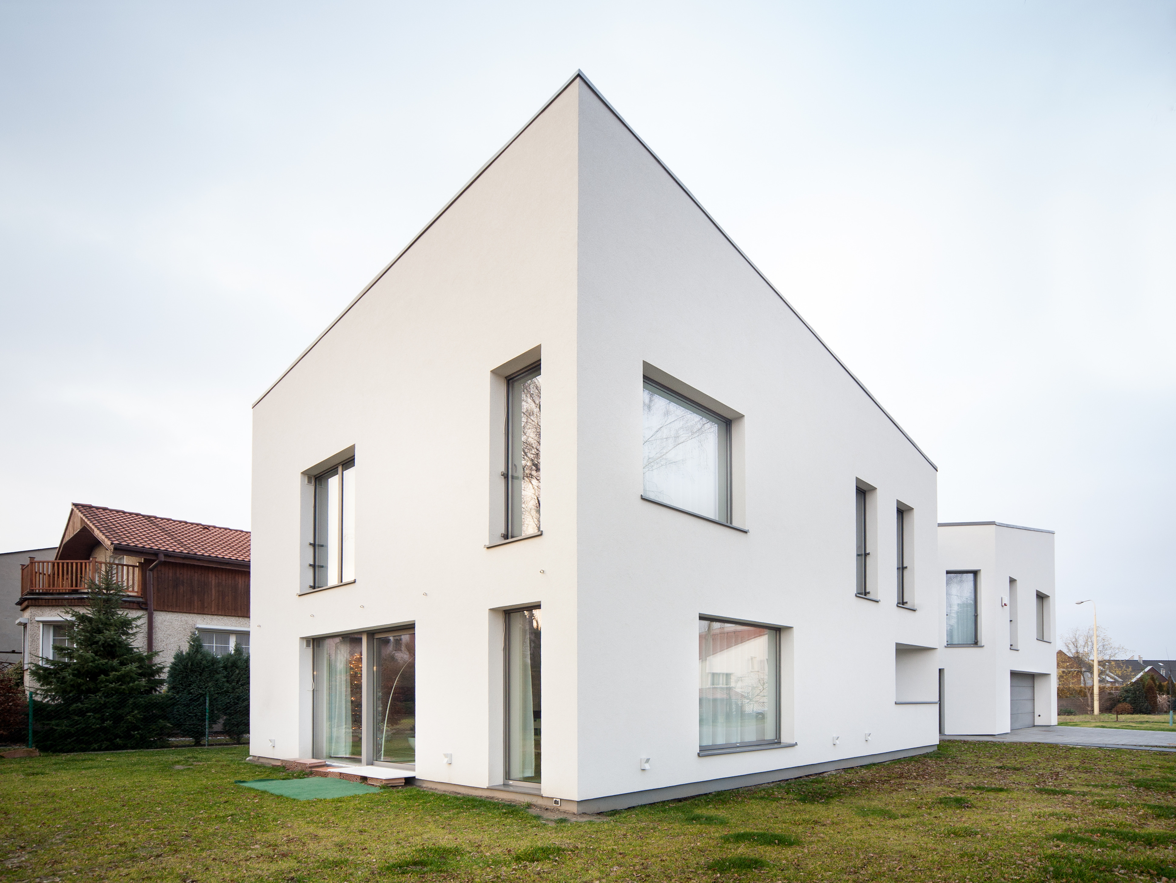 波兰 D70 住宅—— Widawscy Studio Architektury 的现代主义杰作-11