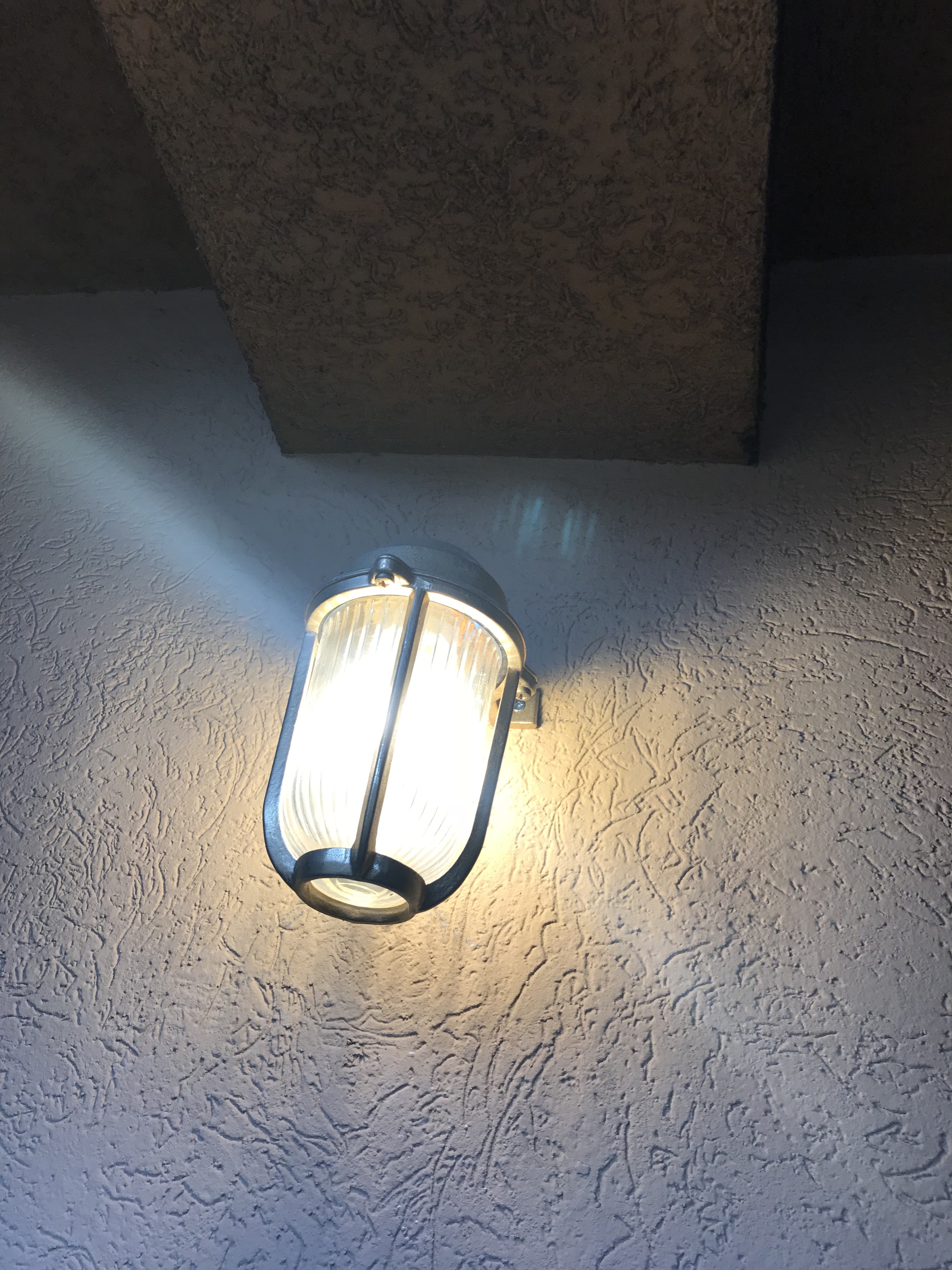 复古与现代共融的 60 年代博洛尼亚公寓翻新-21