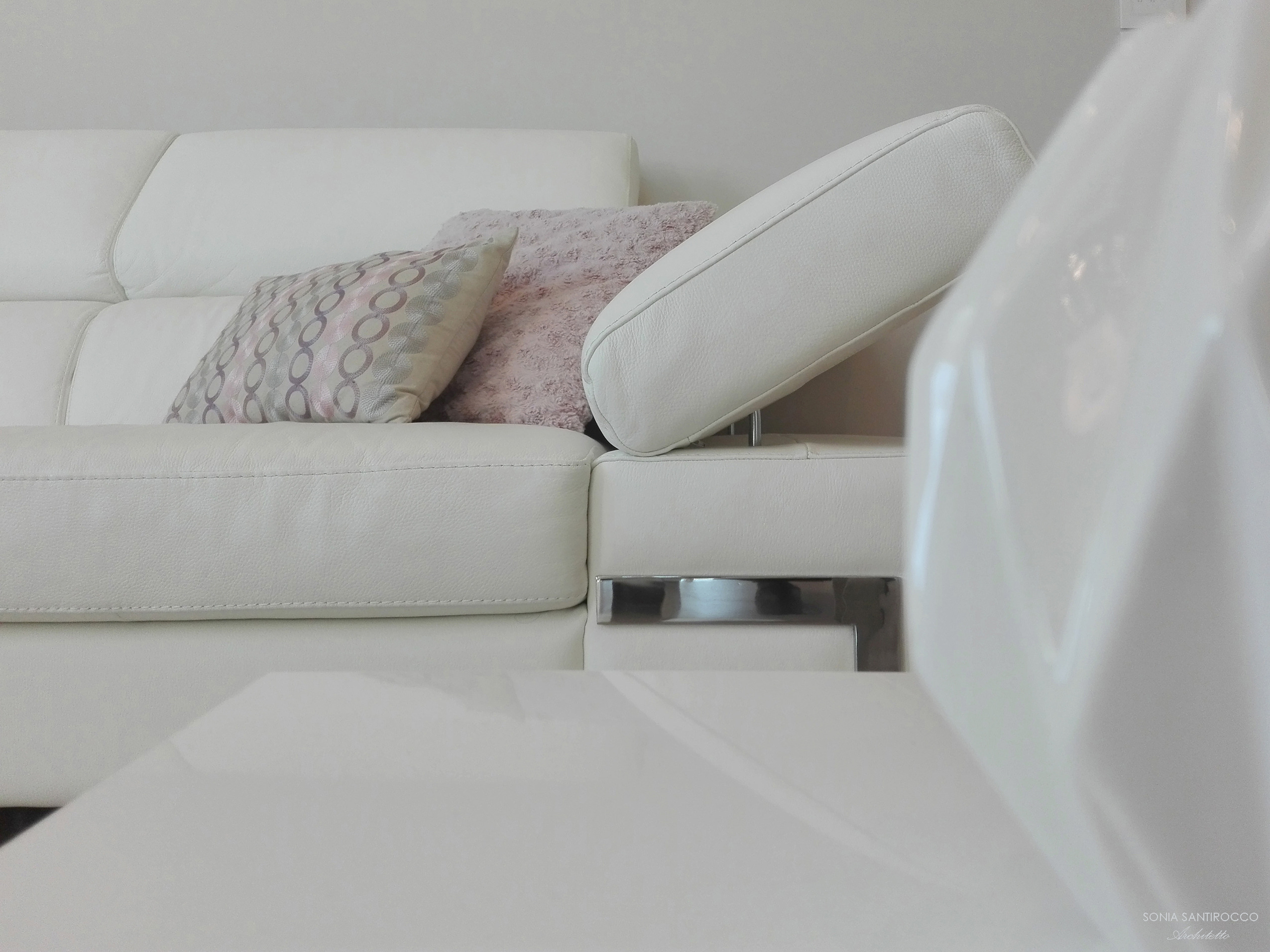 温馨开放式空间 | 意大利公寓客厅设计-12