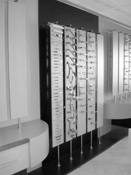 不锈钢旋转展示面板 呈现多功能家居设计-3